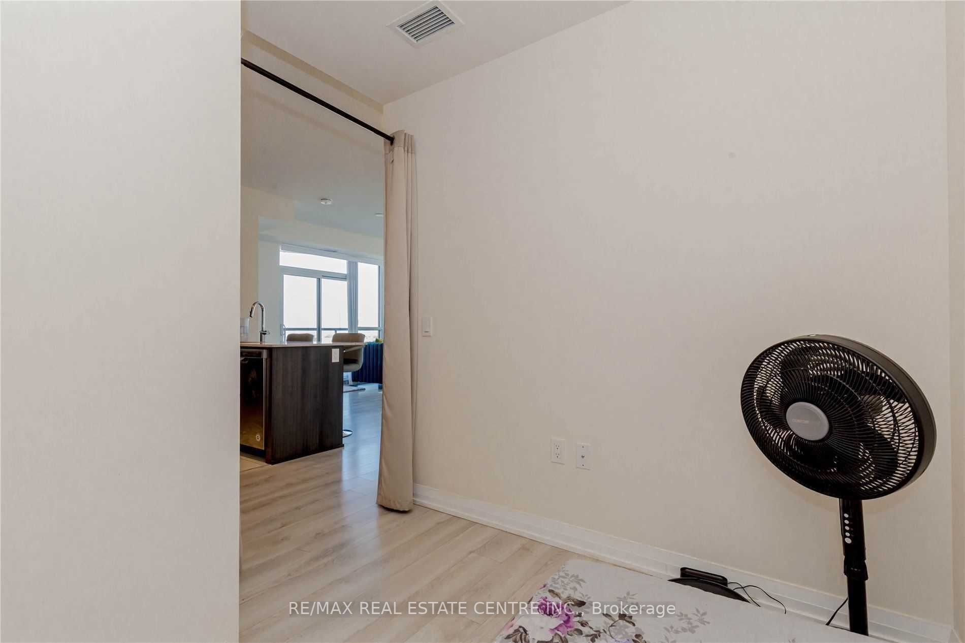 35 Watergarden Dr, #413