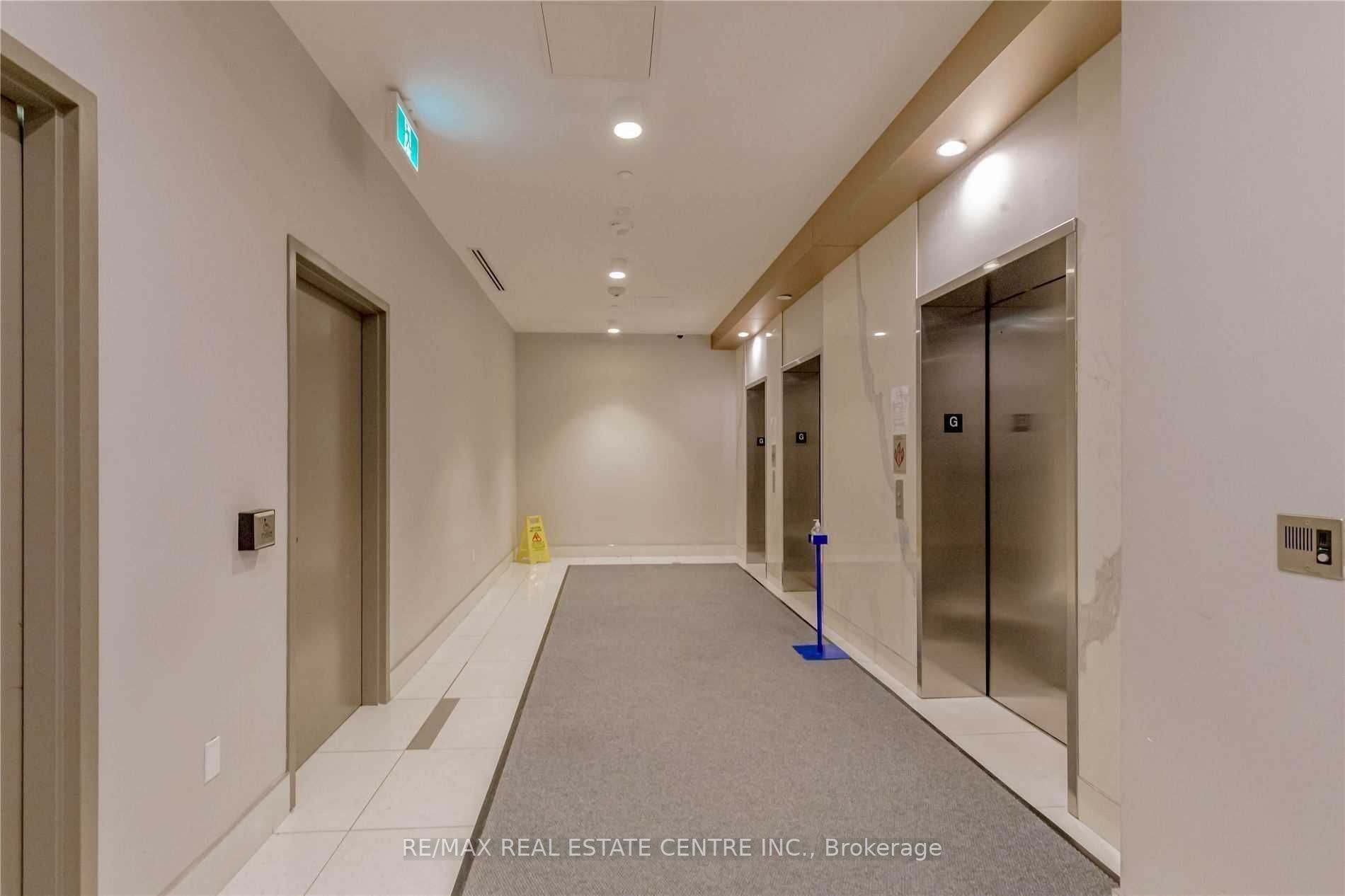 35 Watergarden Dr, #413