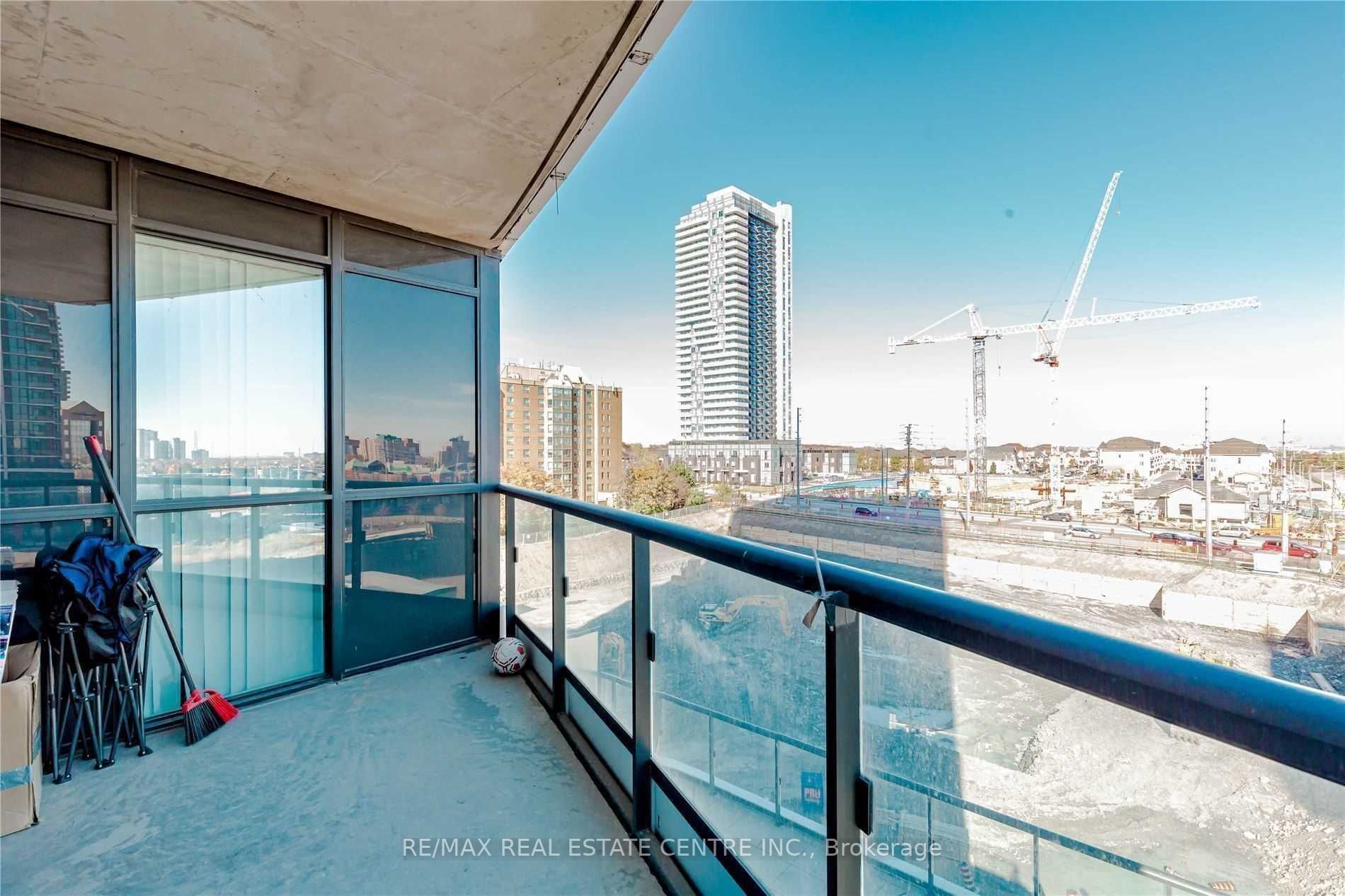 35 Watergarden Dr, #413