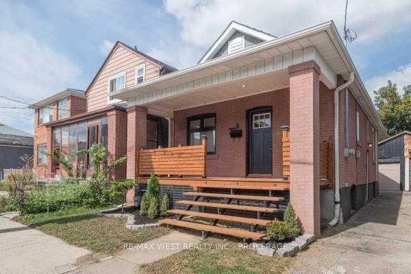 6 Nickle St, Toronto