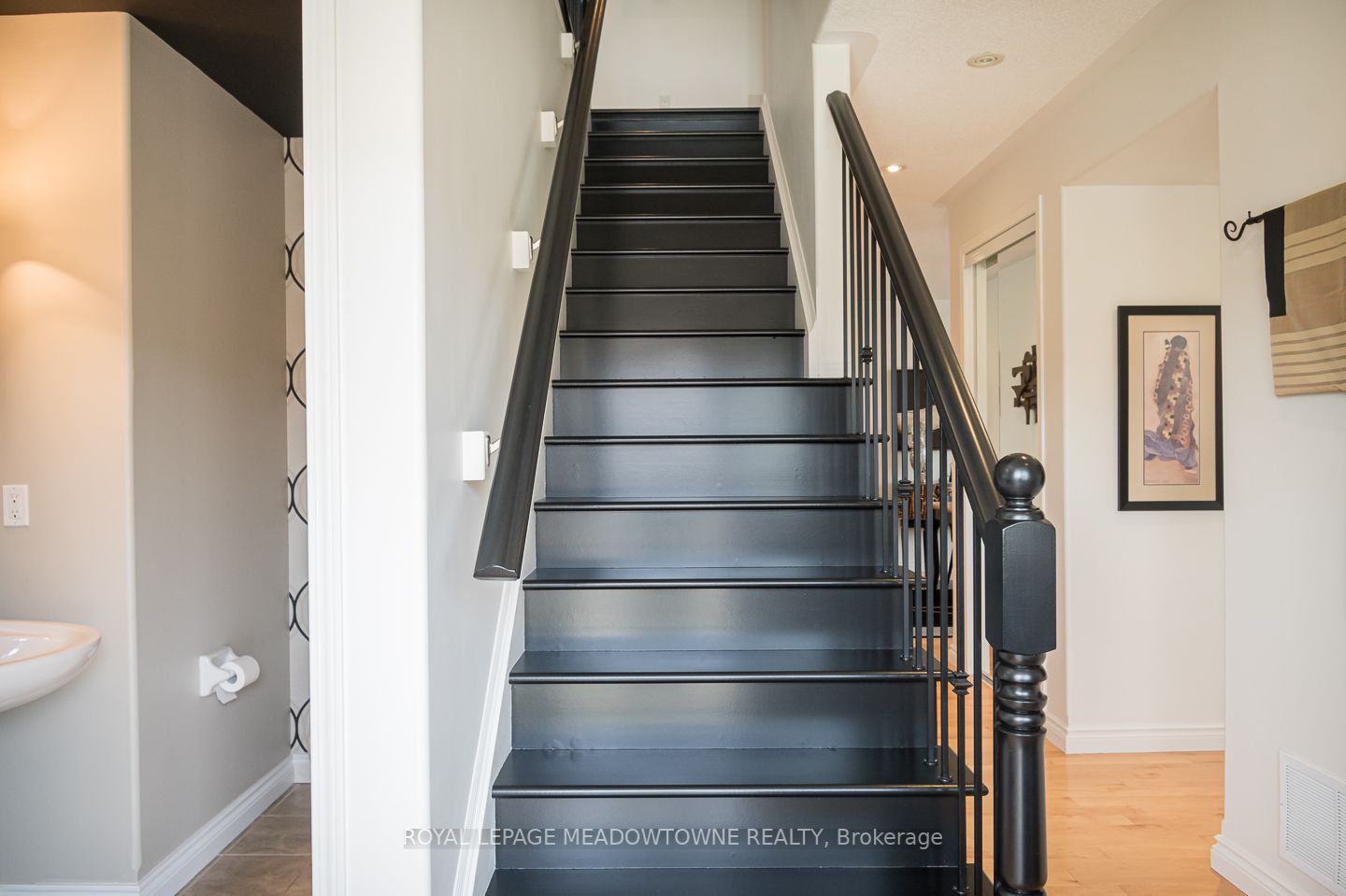 832 Rayner Court