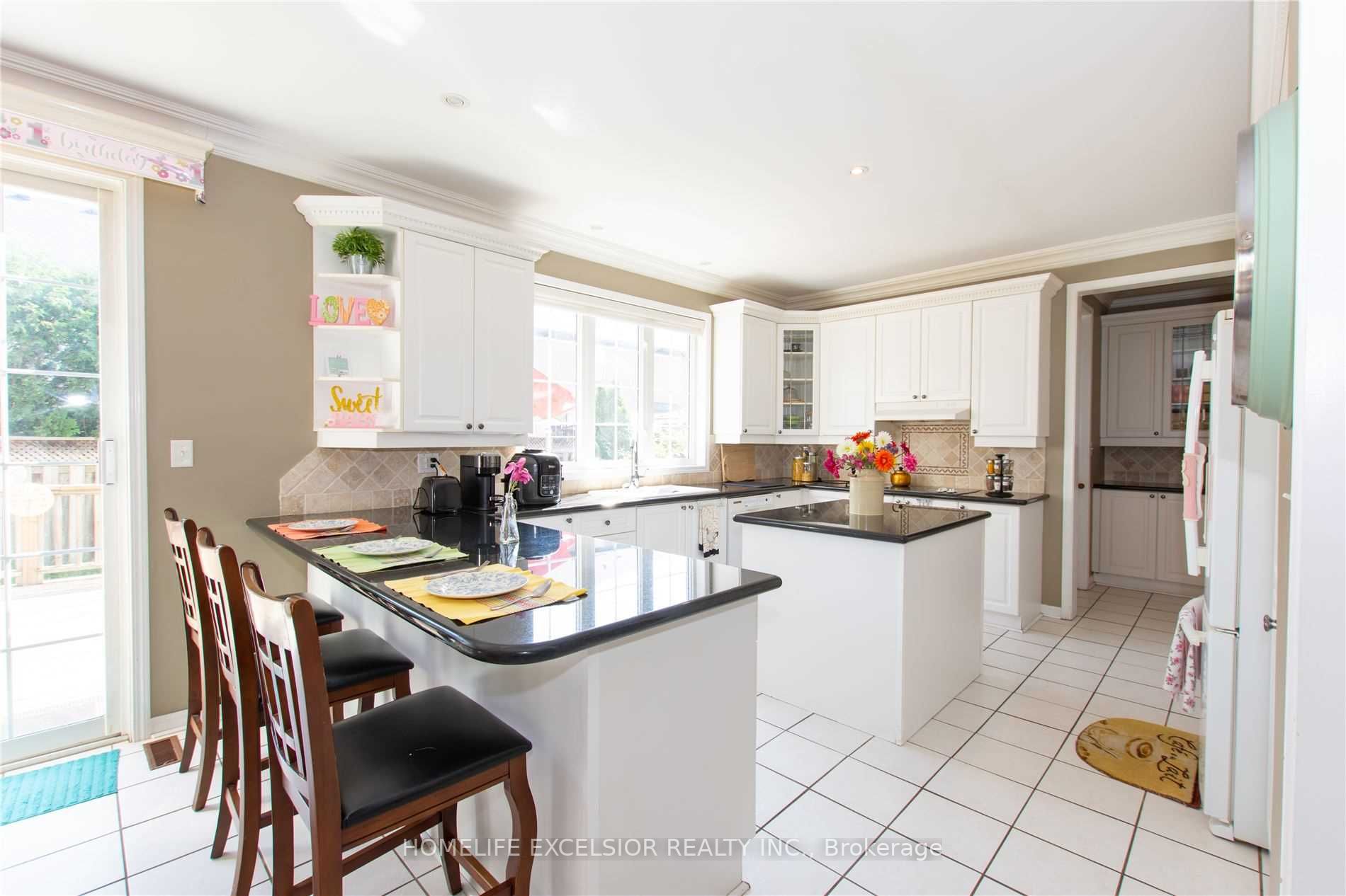 Listing W6010788 - Large Photo # 13
