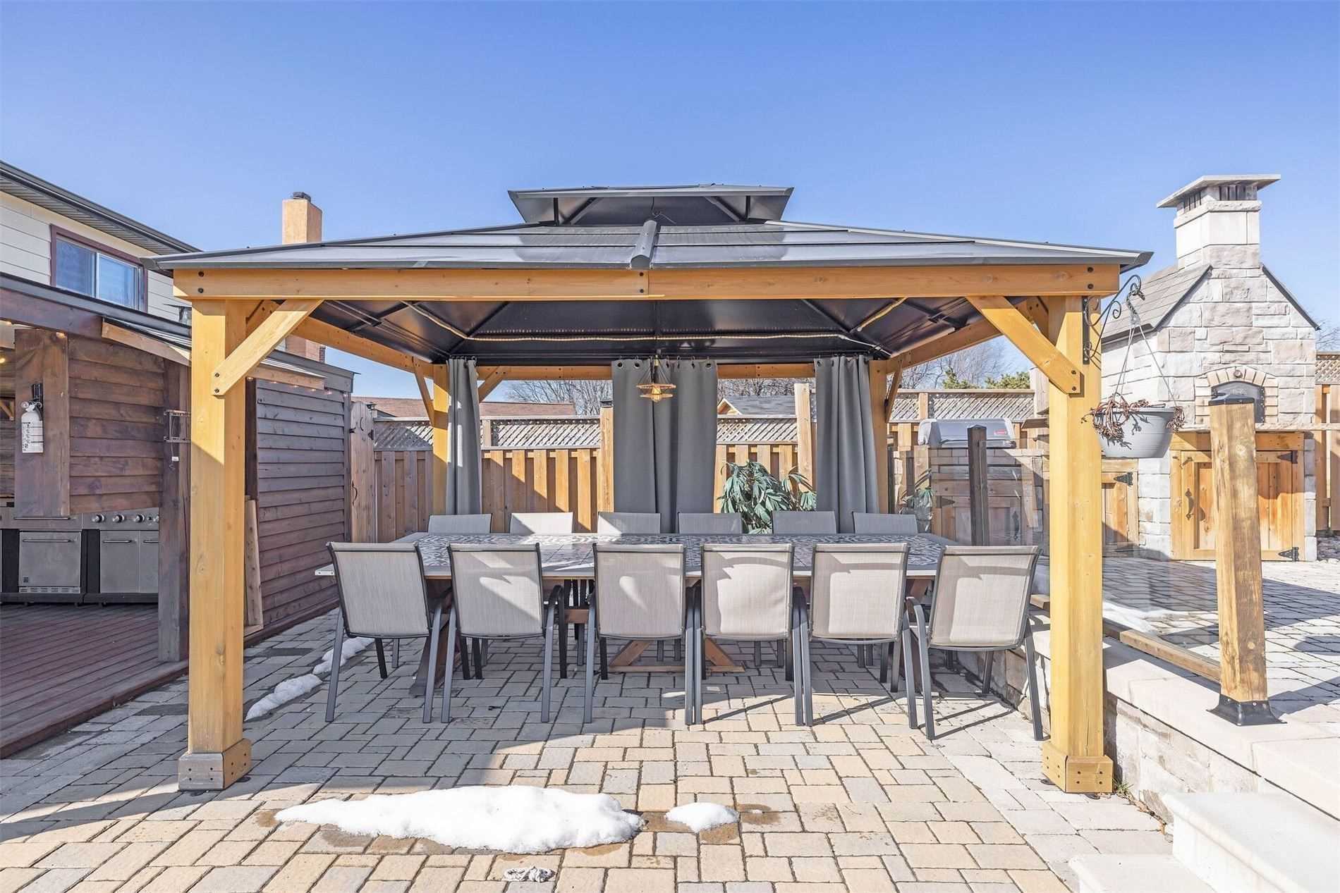 35 Crosswood Lane, Brampton