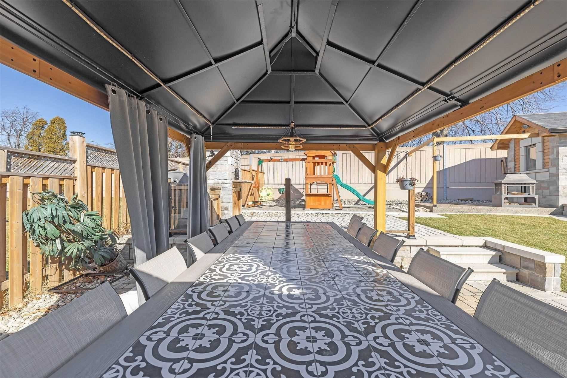 35 Crosswood Lane, Brampton