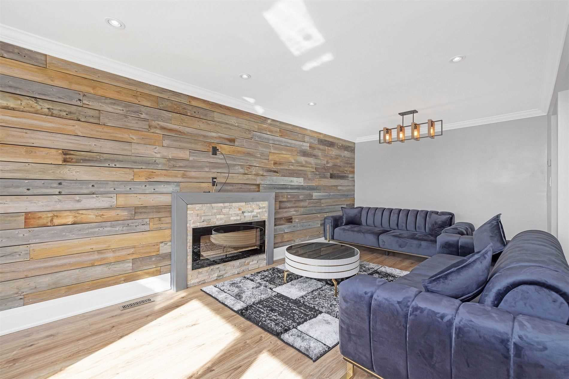 35 Crosswood Lane, Brampton