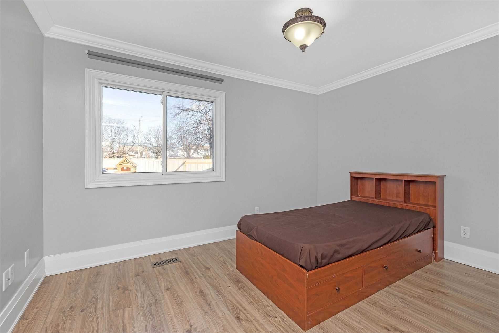 35 Crosswood Lane, Brampton