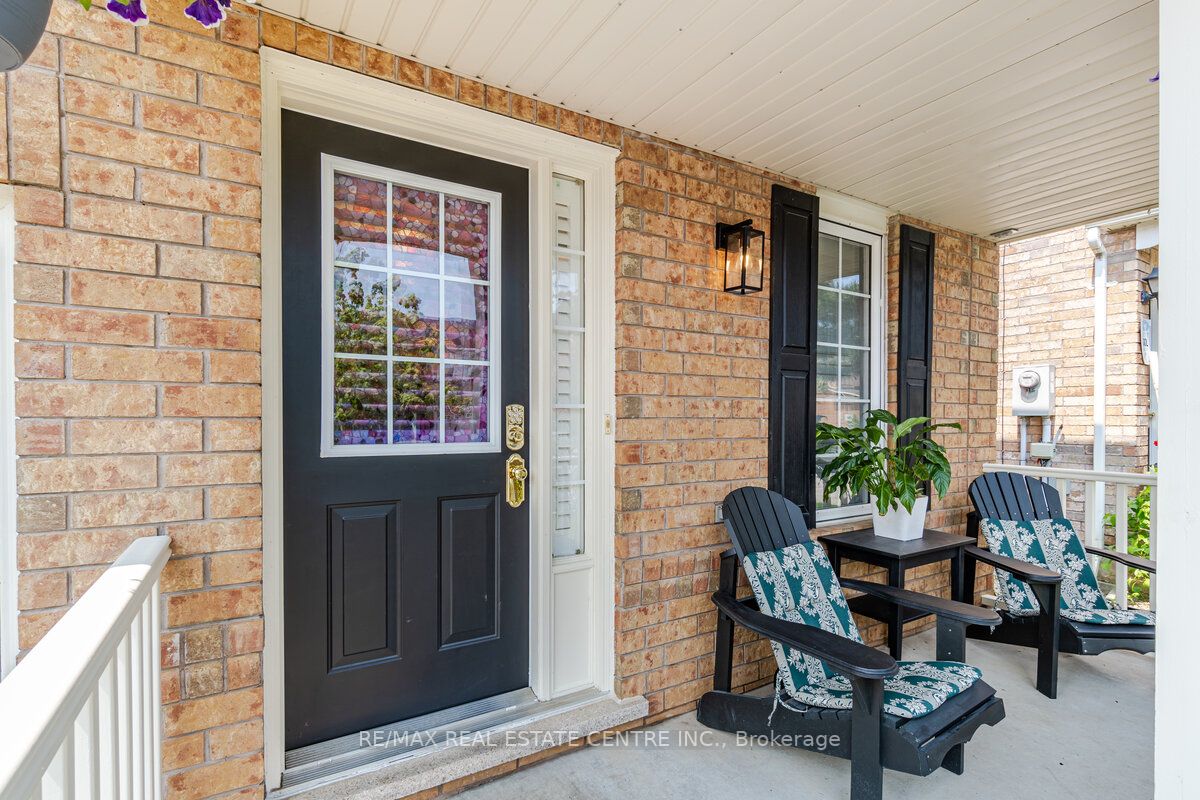 Listing W6010920 - Large Photo # 2