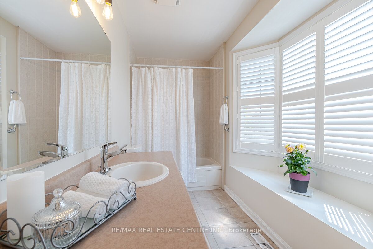 Listing W6010920 - Large Photo # 29