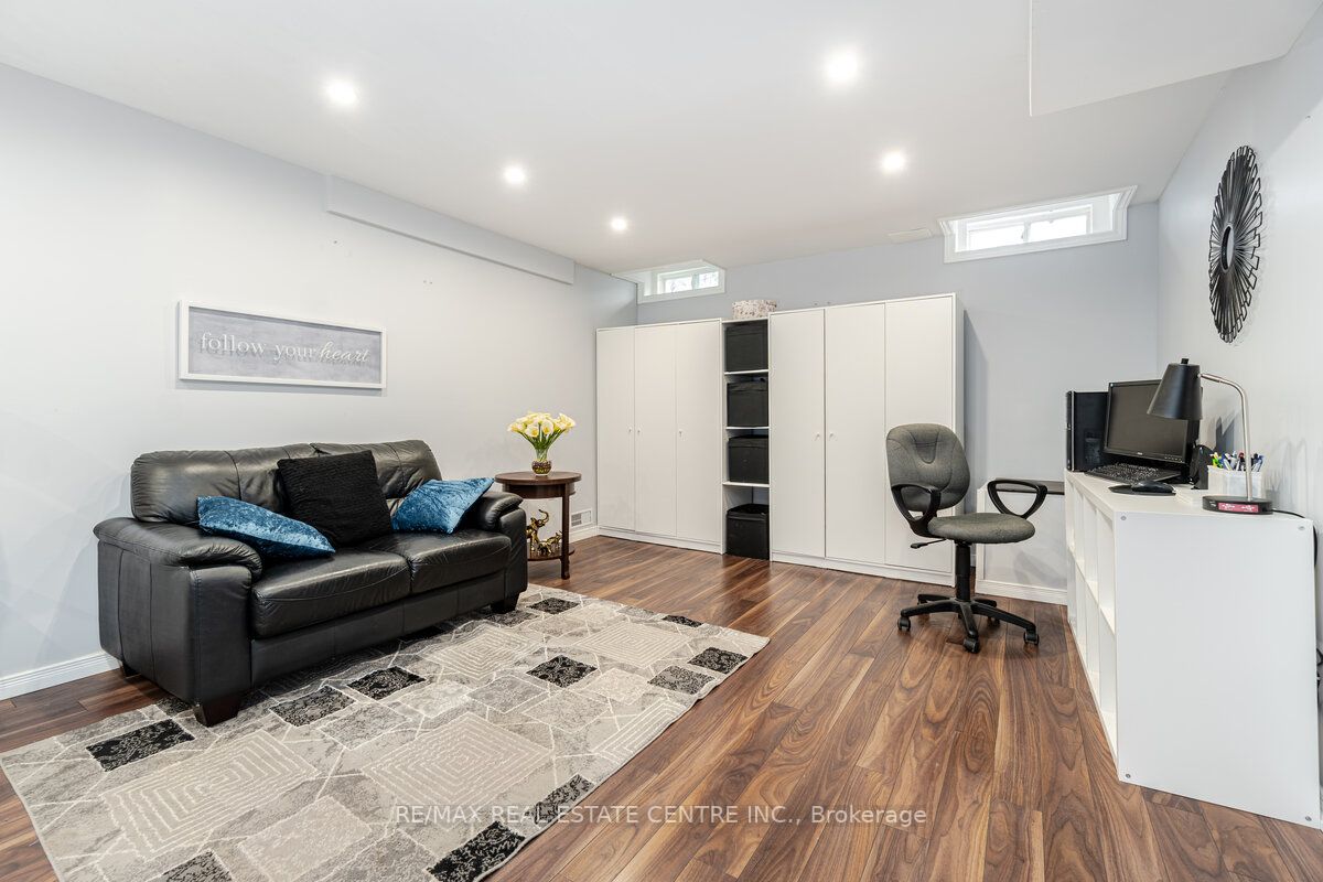 Listing W6010920 - Large Photo # 32