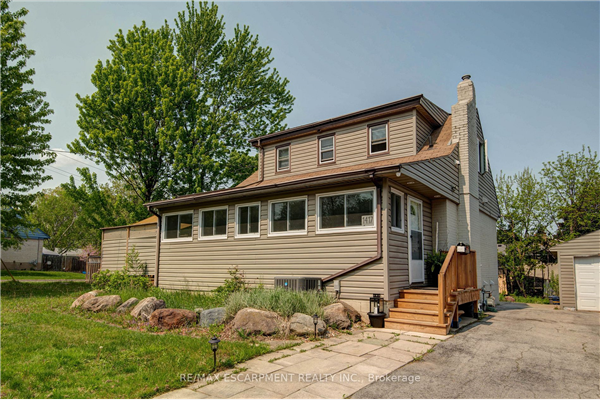 1417 Augustine Dr, Burlington