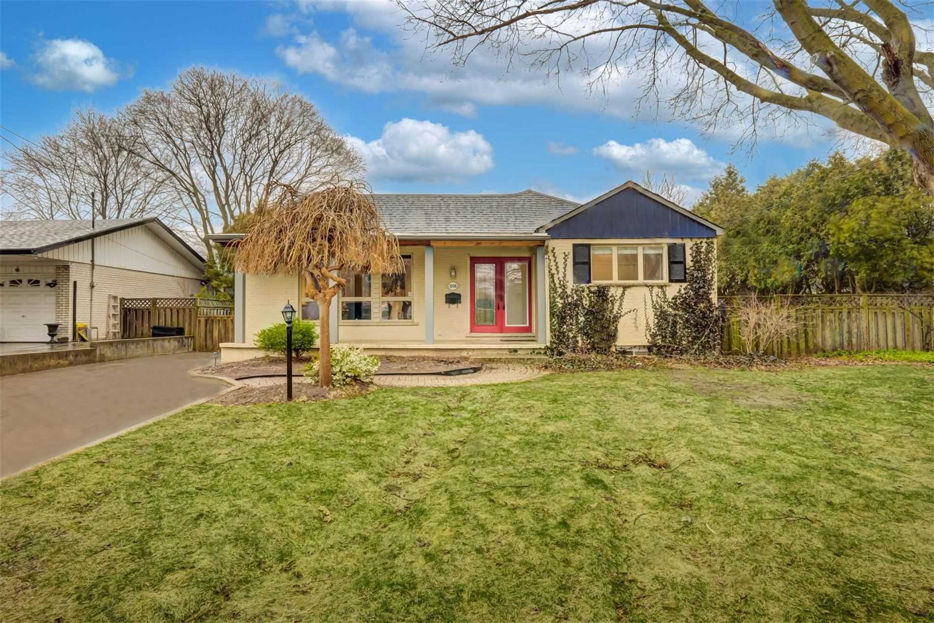1036 Marley Crescent