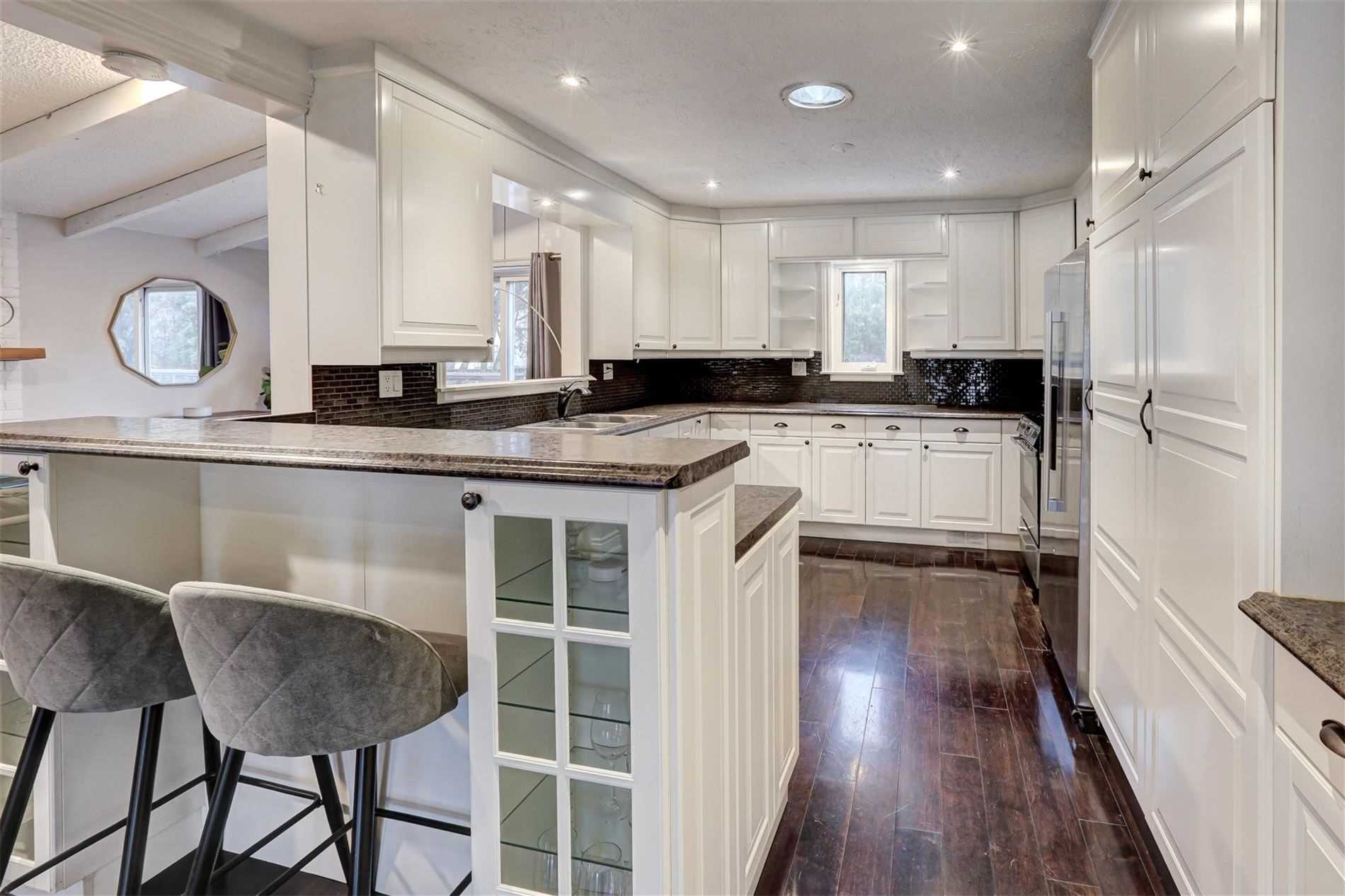 1036 Marley Crescent