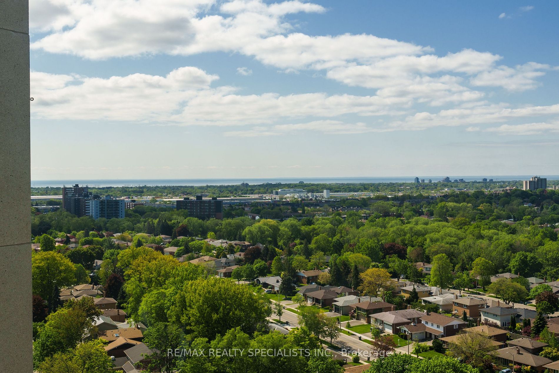 1300 Bloor St, #1901