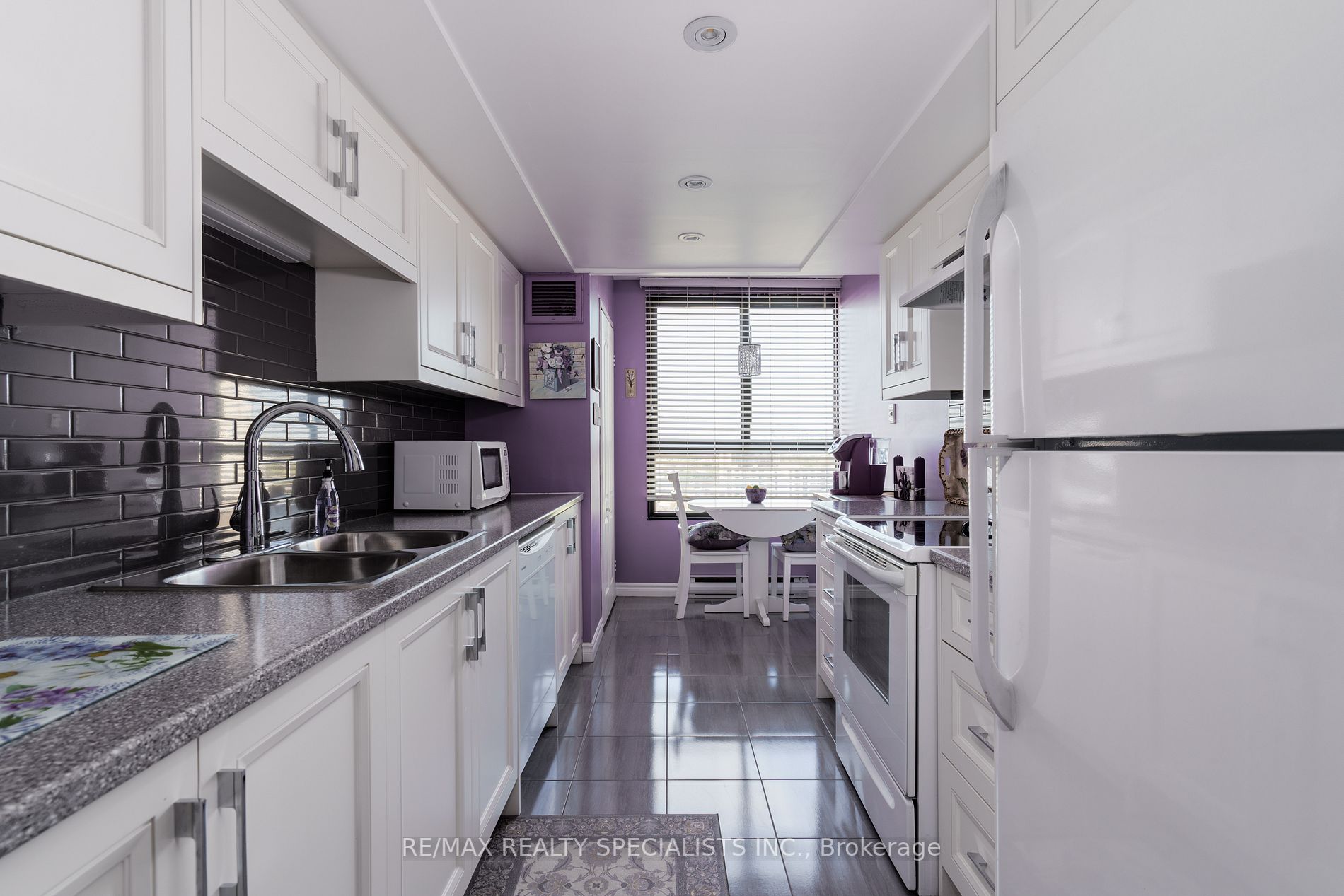 1300 Bloor St, #1901