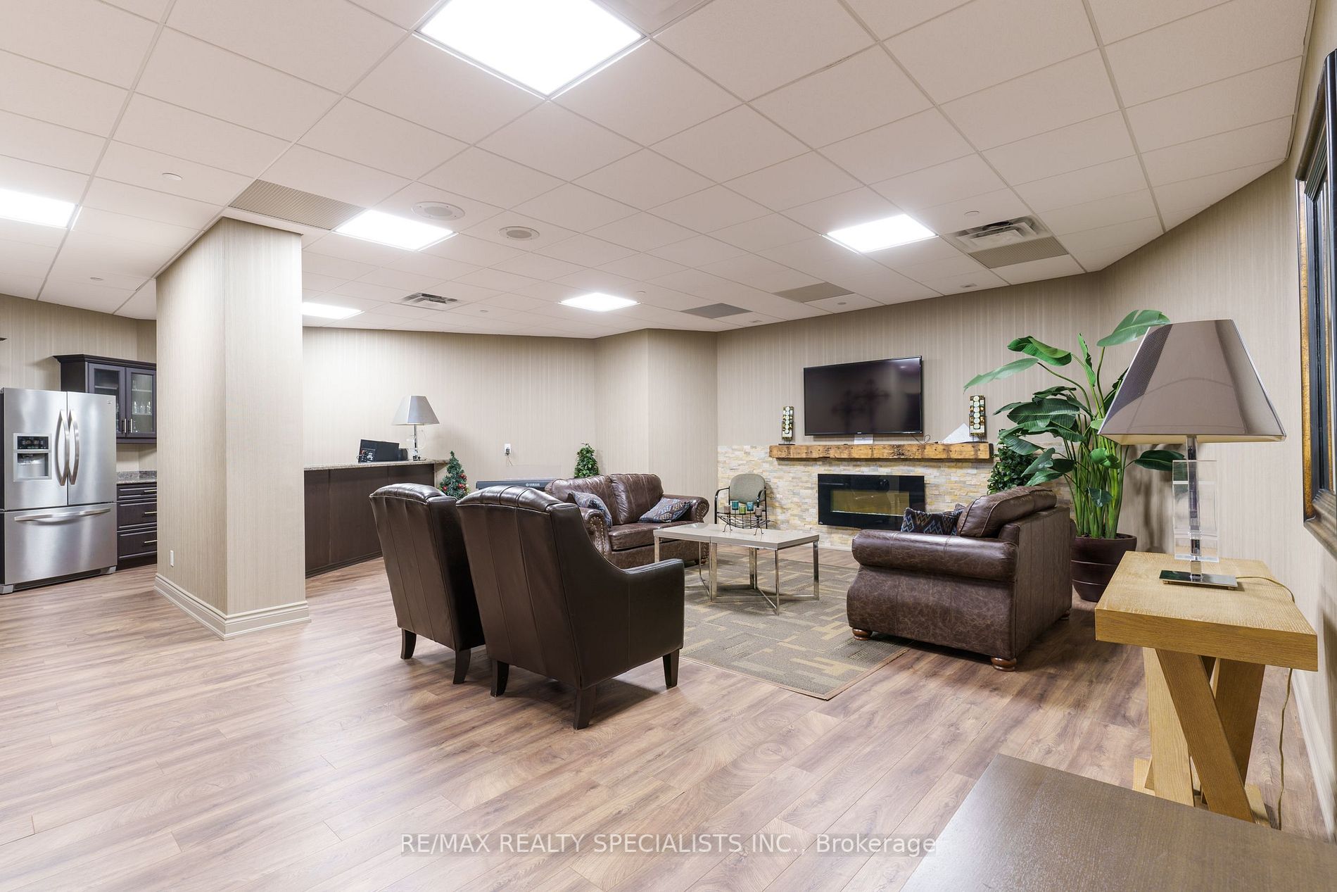 1300 Bloor St, #1901