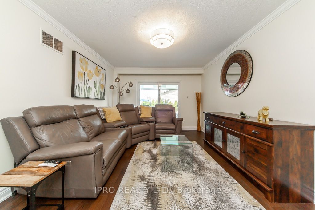 Listing W6012140 - Large Photo # 7