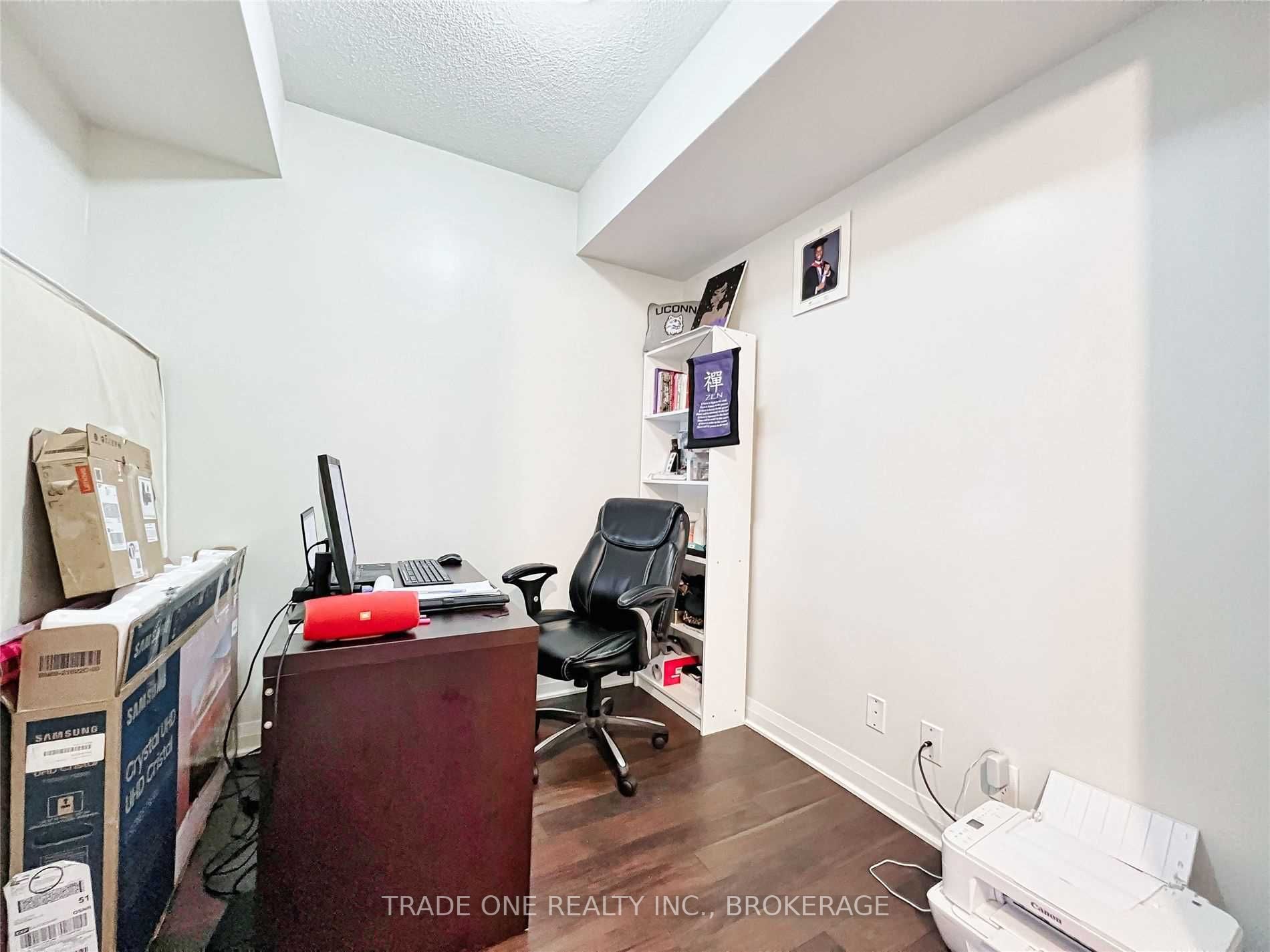 Listing W6012177 - Large Photo # 3
