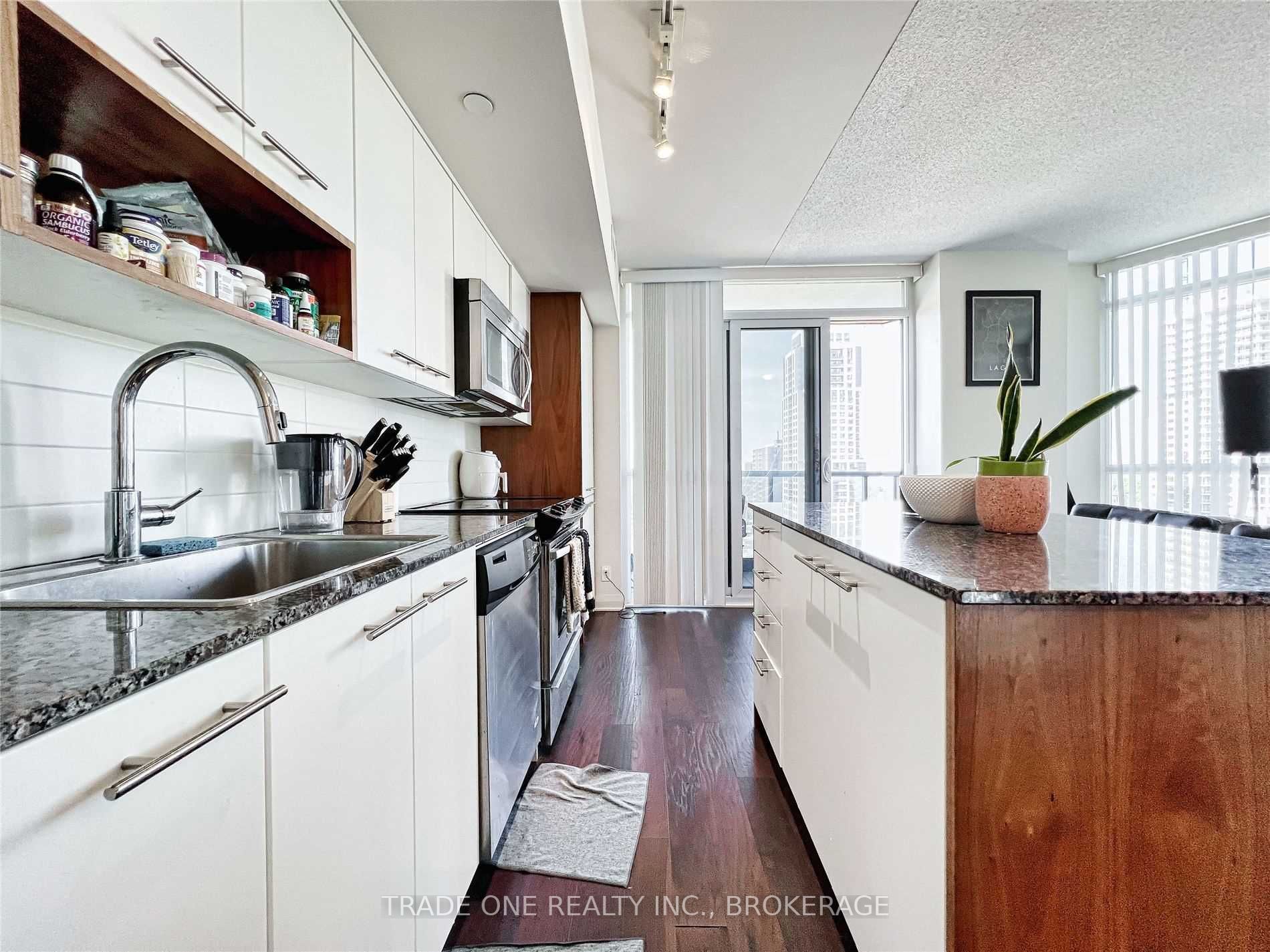 Listing W6012177 - Large Photo # 6
