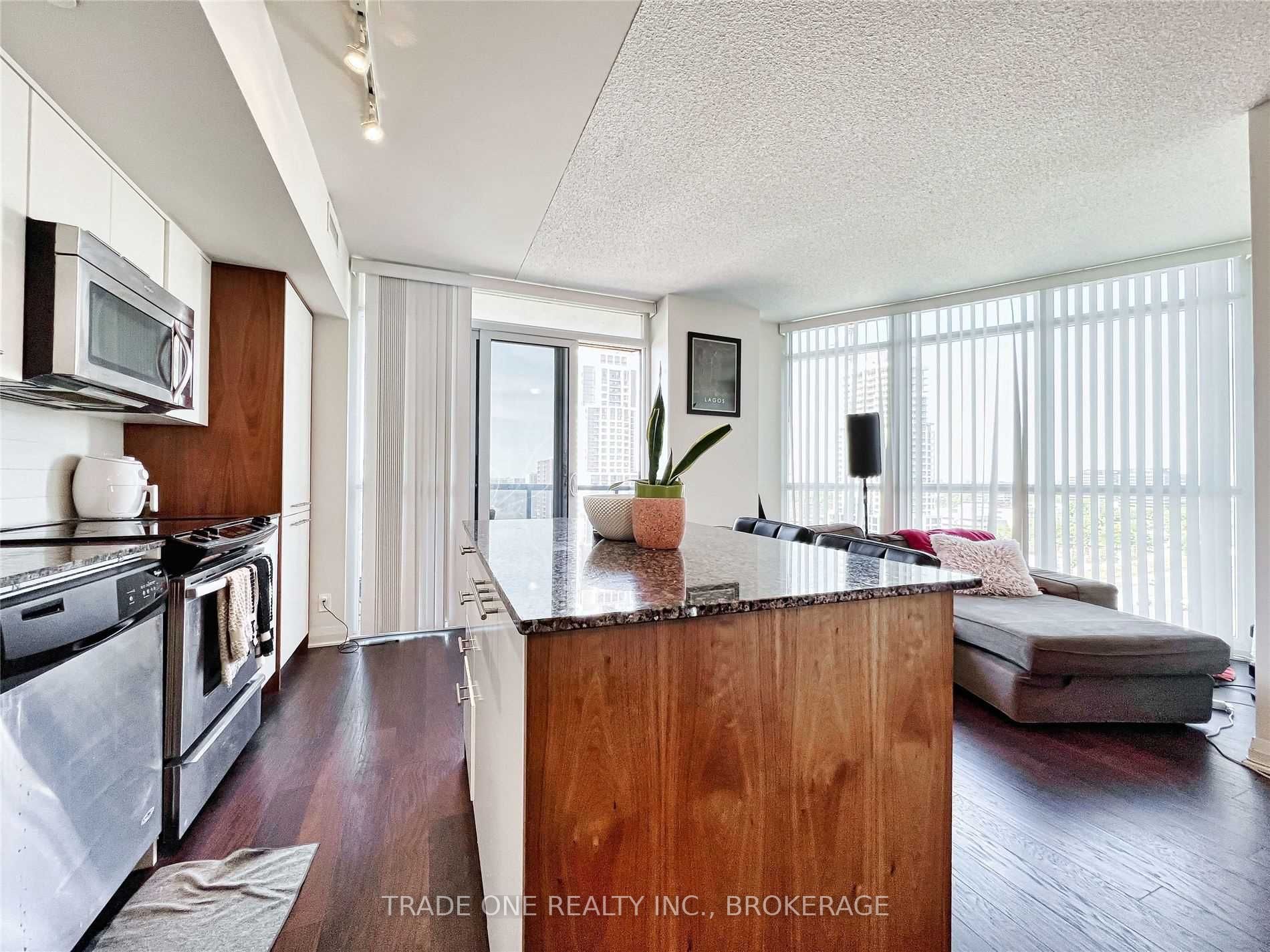 Listing W6012177 - Large Photo # 7