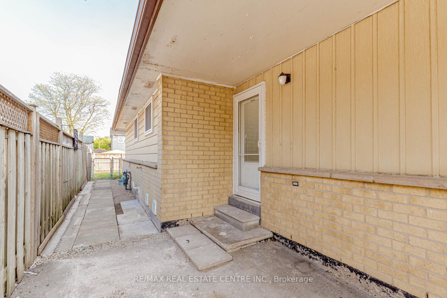 39 Seaborn Road