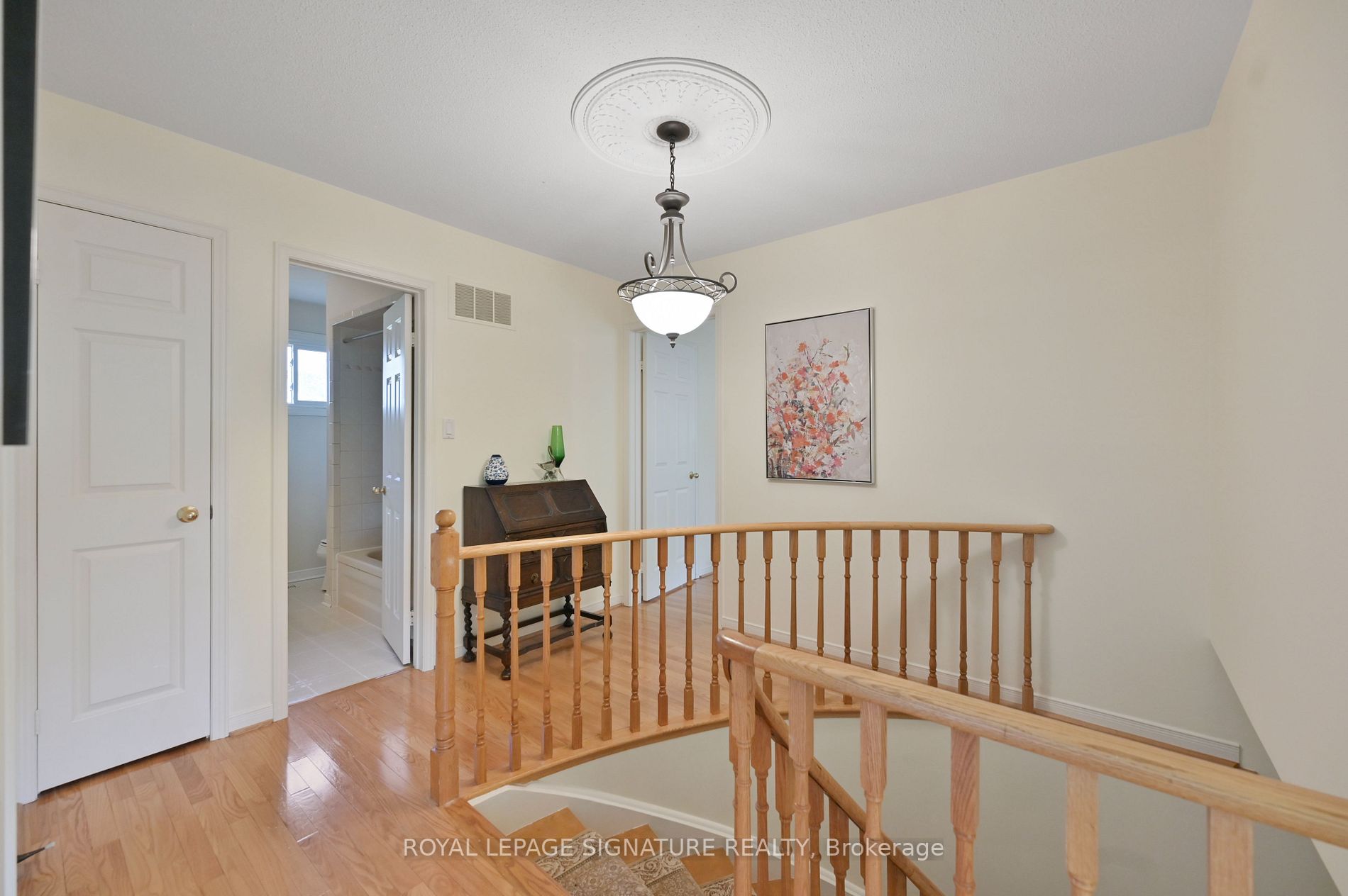Listing W6012632 - Large Photo # 22