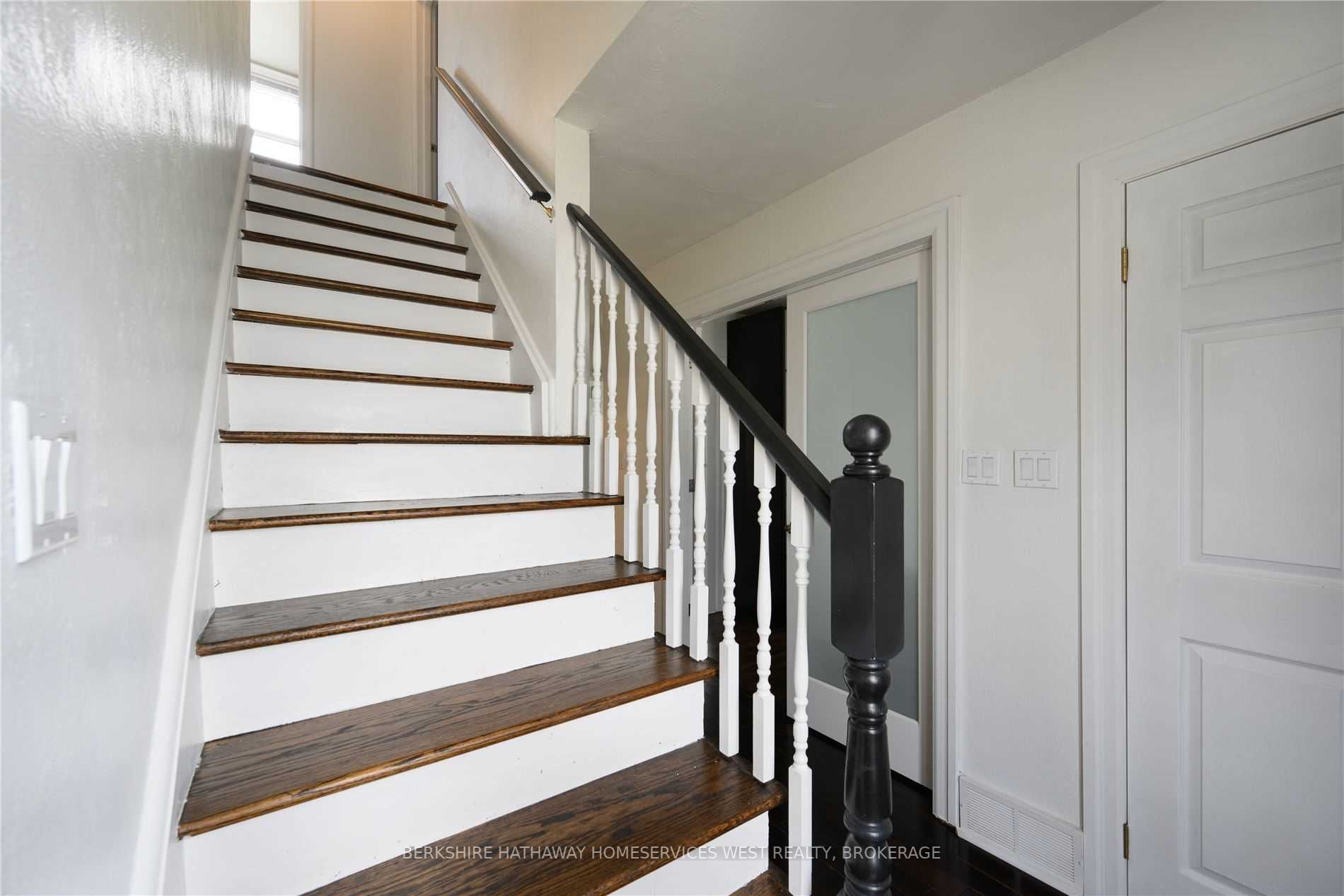 Listing W6012669 - Large Photo # 23