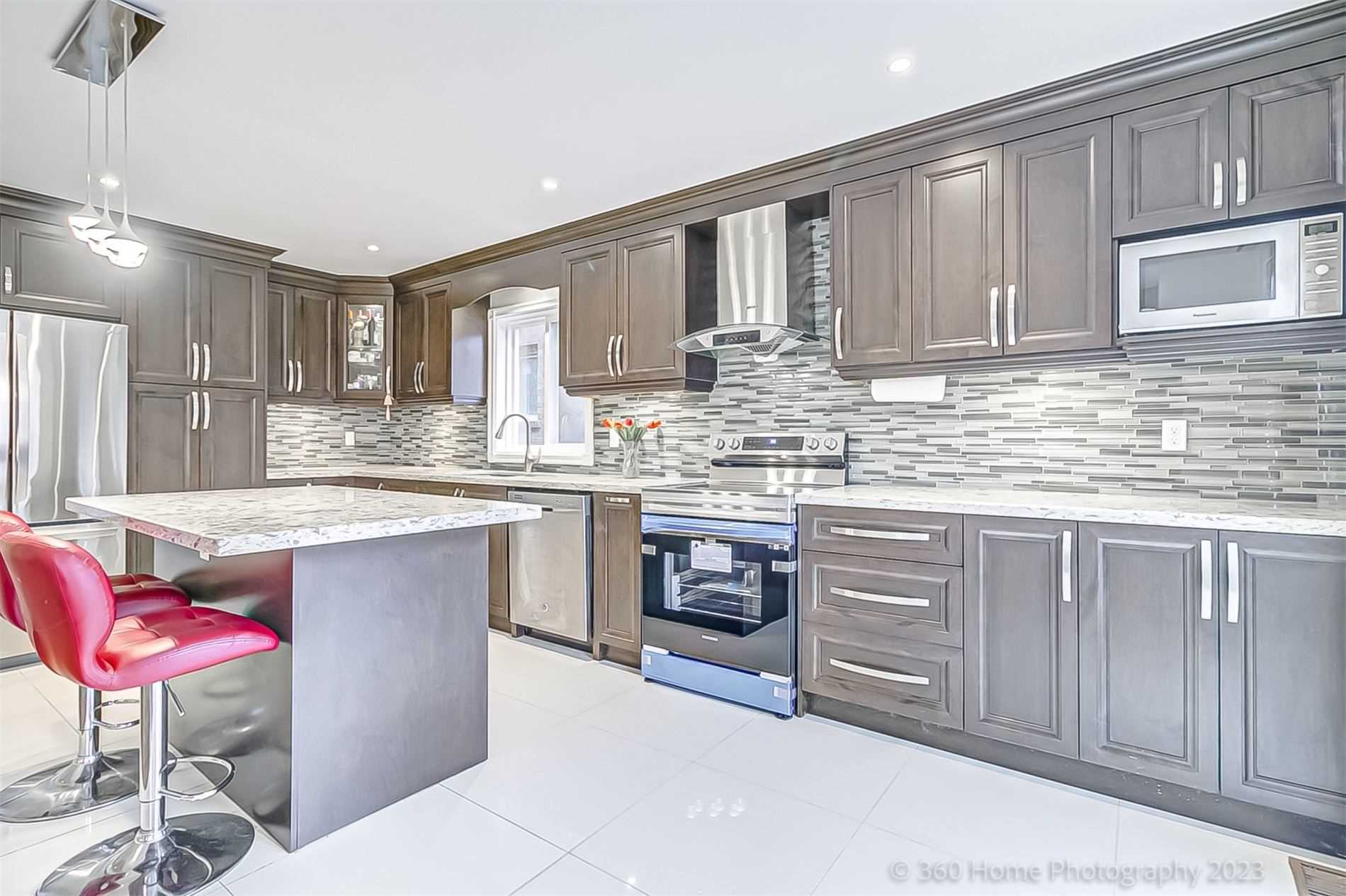 6113 Duford Drive