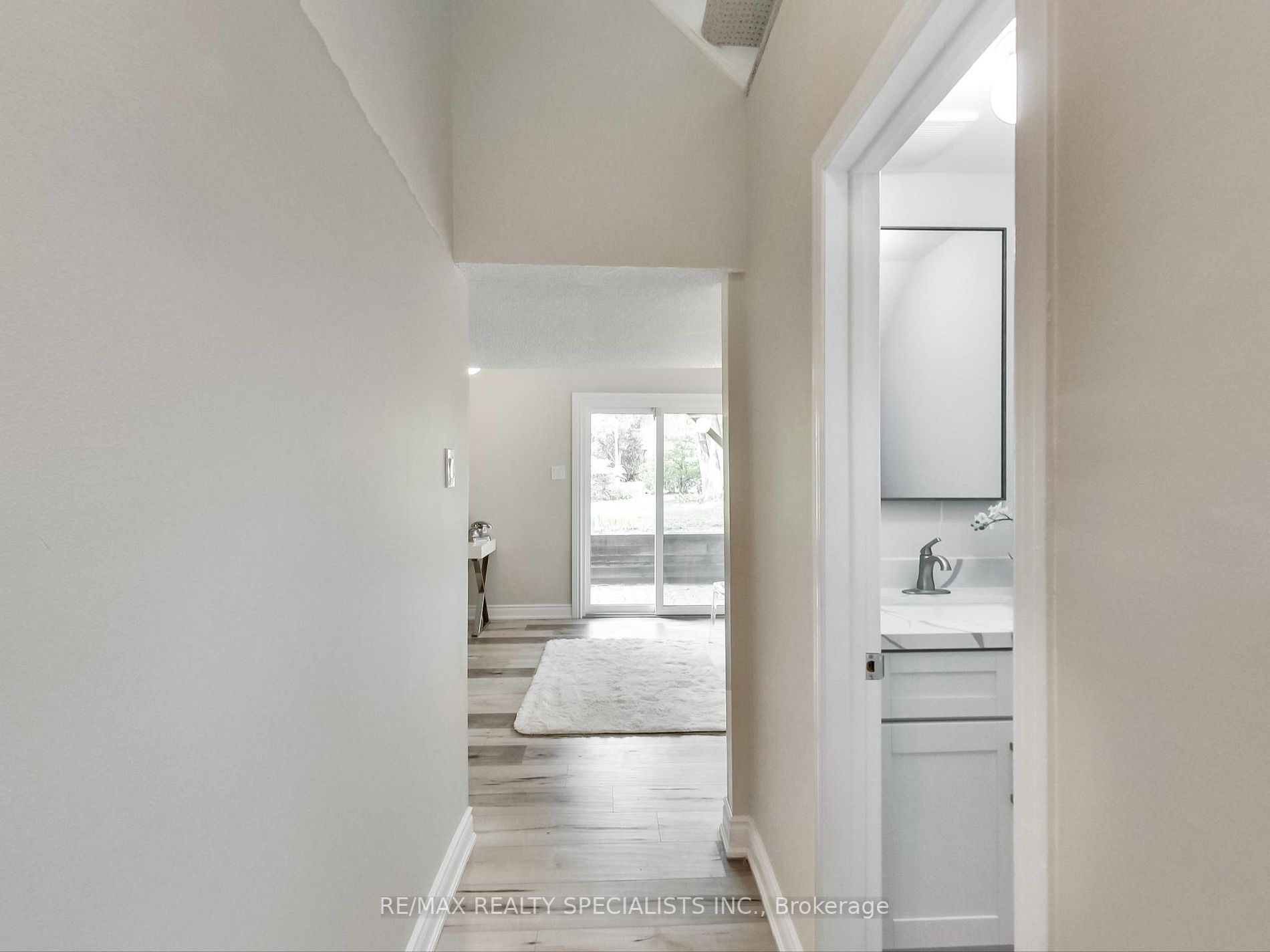 Listing W6012688 - Large Photo # 3