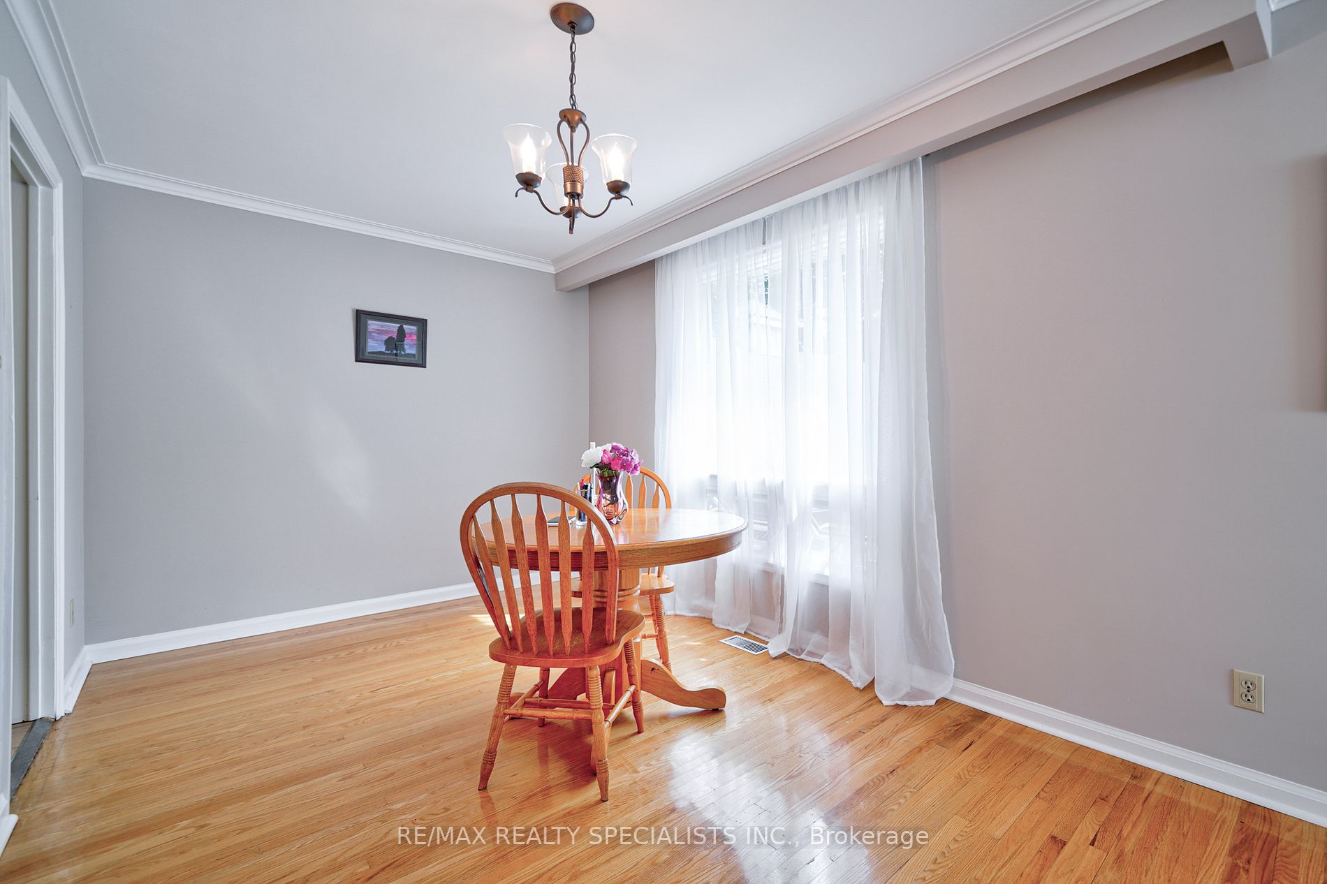 Listing W6012896 - Large Photo # 13