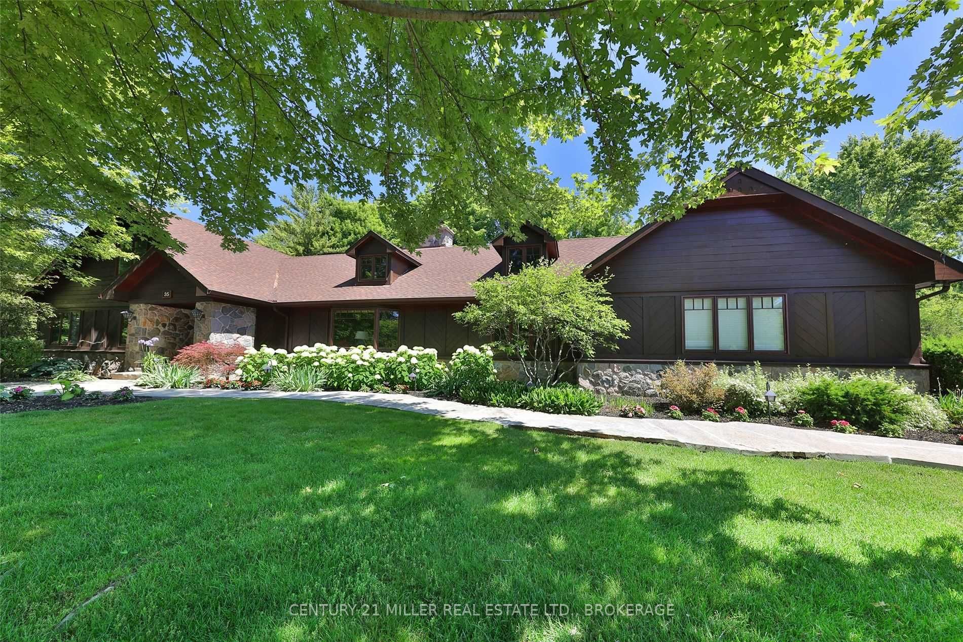 Listing W6013025 - Large Photo # 3