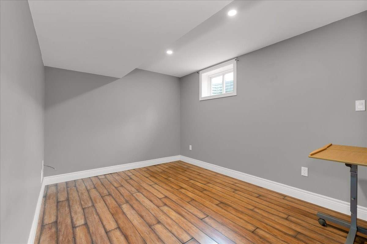 Listing W6013115 - Large Photo # 31