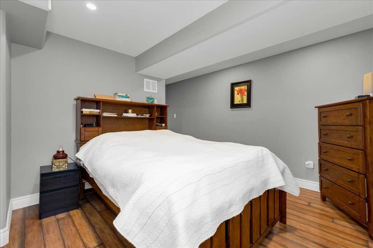 Listing W6013115 - Large Photo # 29