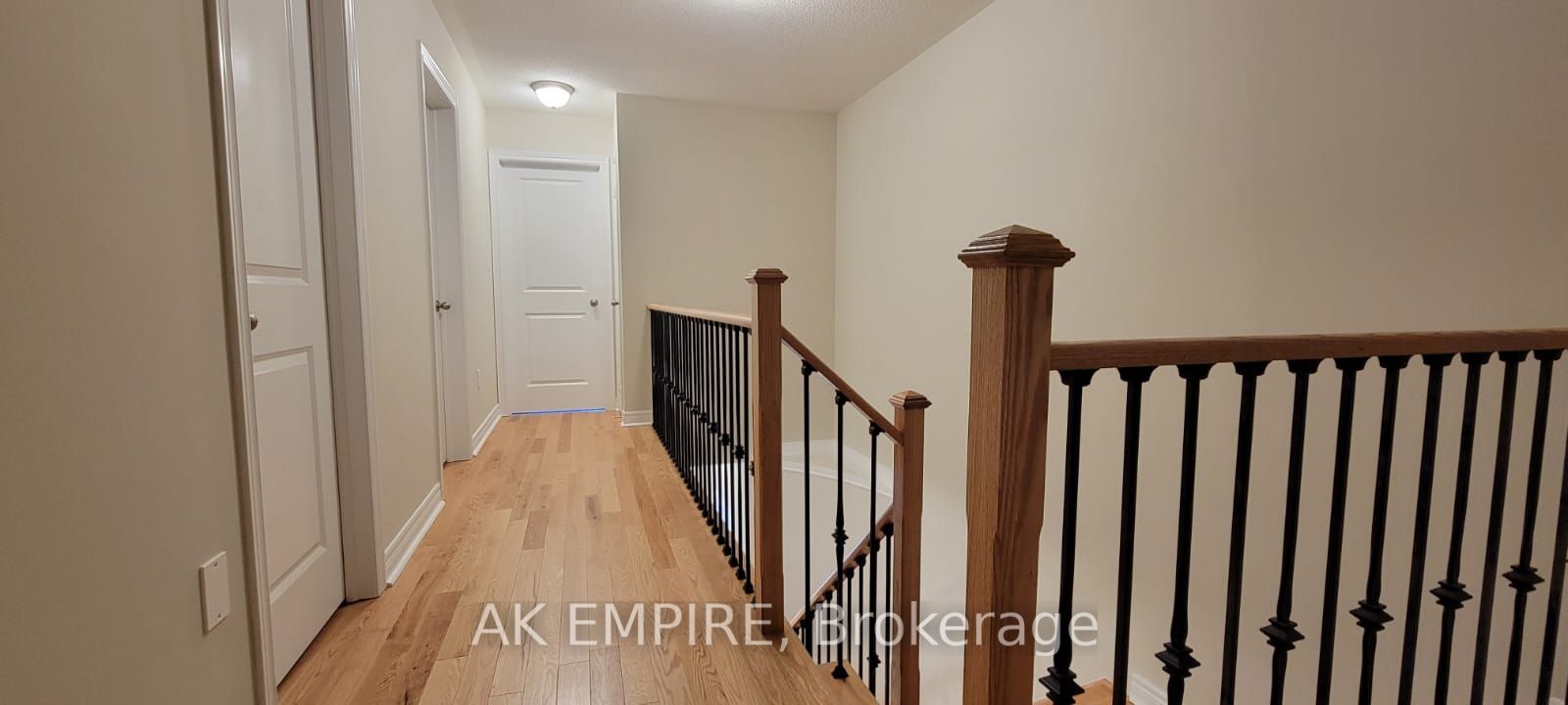 55 Benhurst Cres