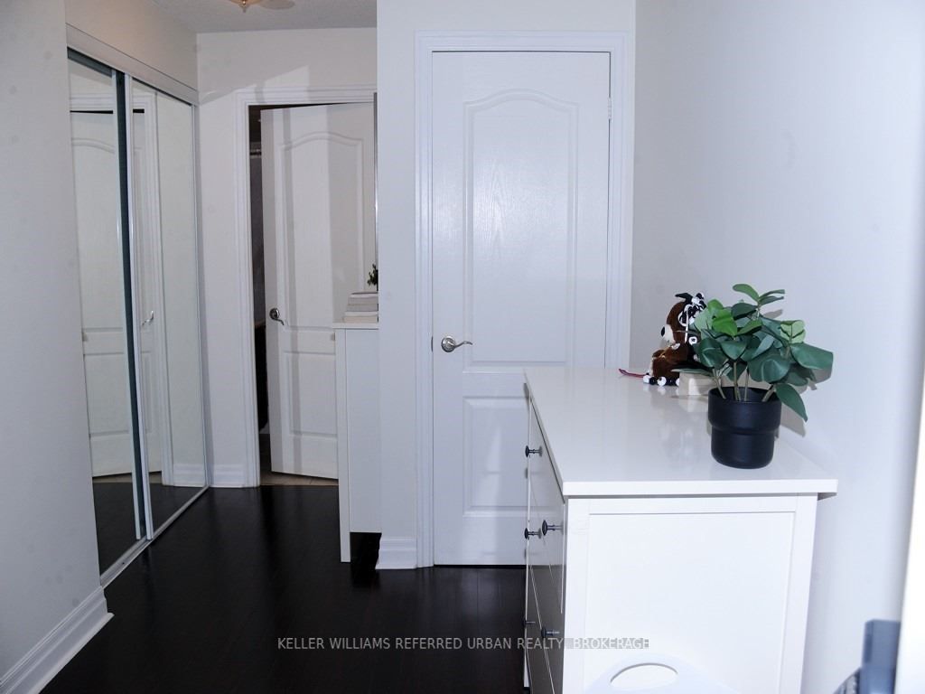Listing W6013715 - Large Photo # 20