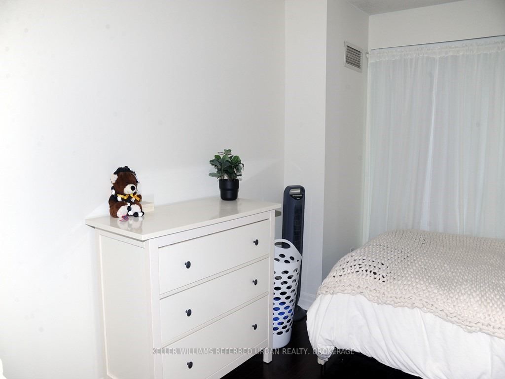 Listing W6013715 - Large Photo # 17