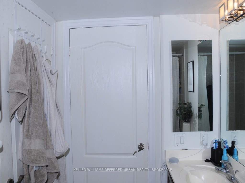 Listing W6013715 - Large Photo # 27