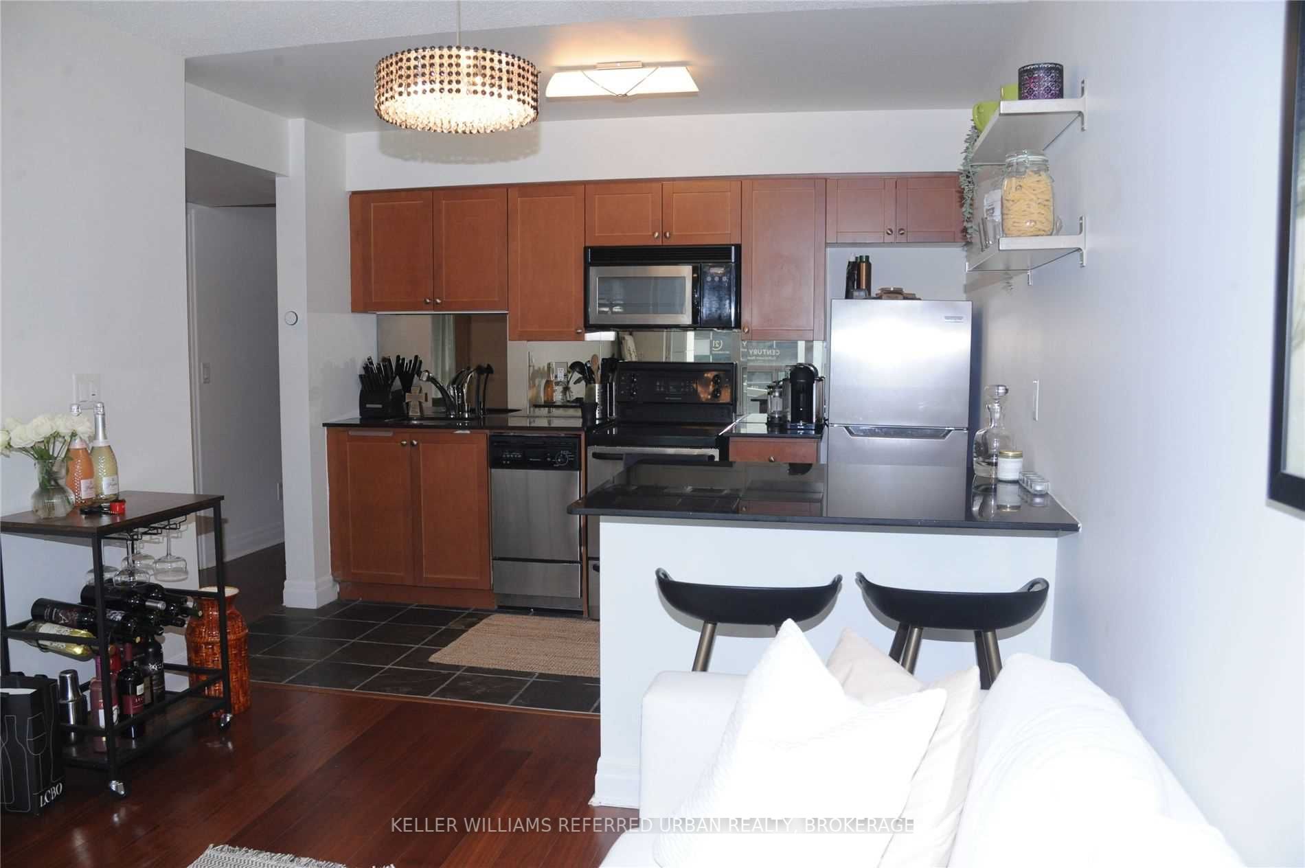 Listing W6013715 - Large Photo # 10