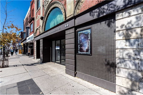1286 Bloor St W, Toronto