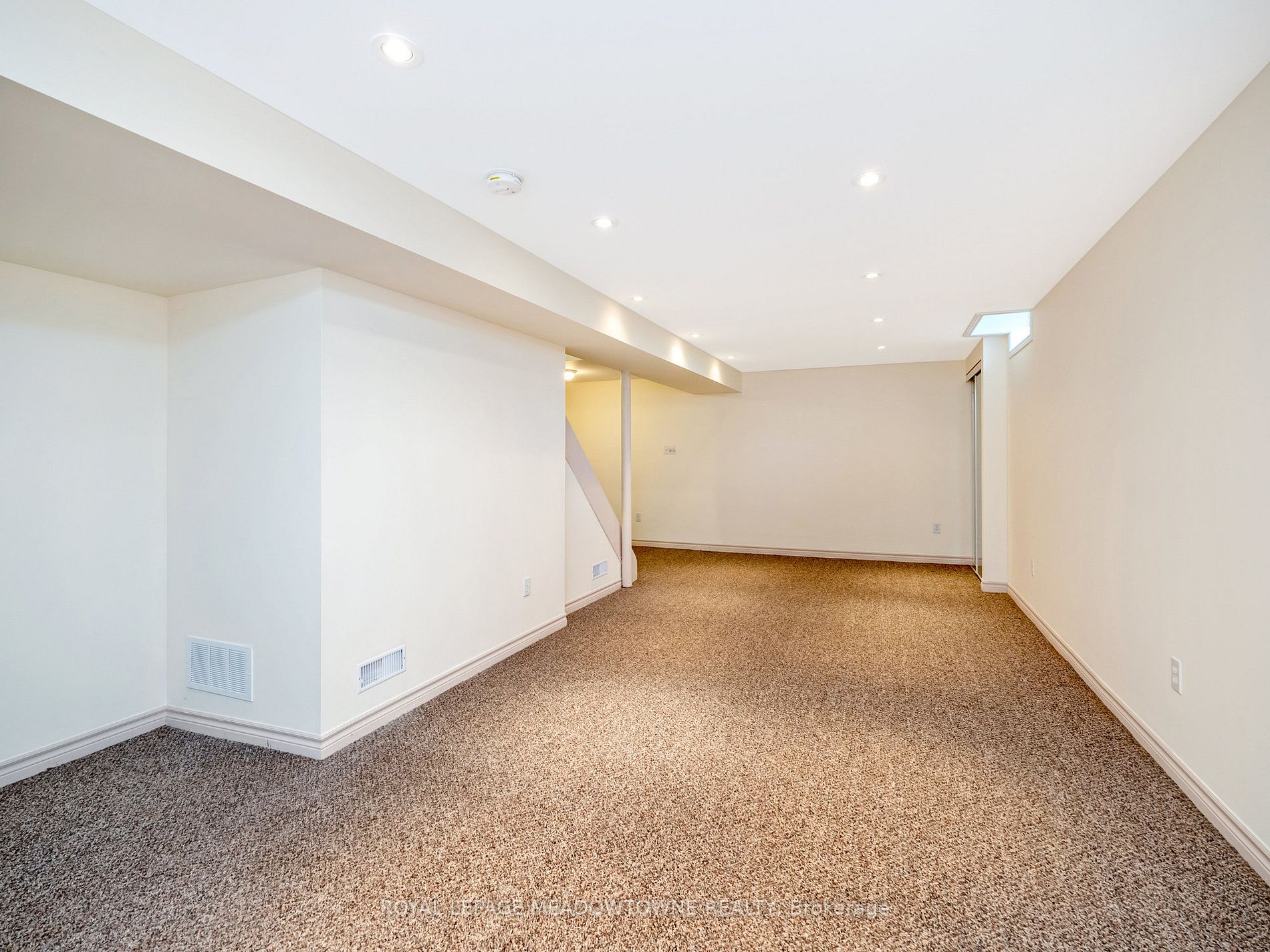 Listing W6013908 - Large Photo # 29