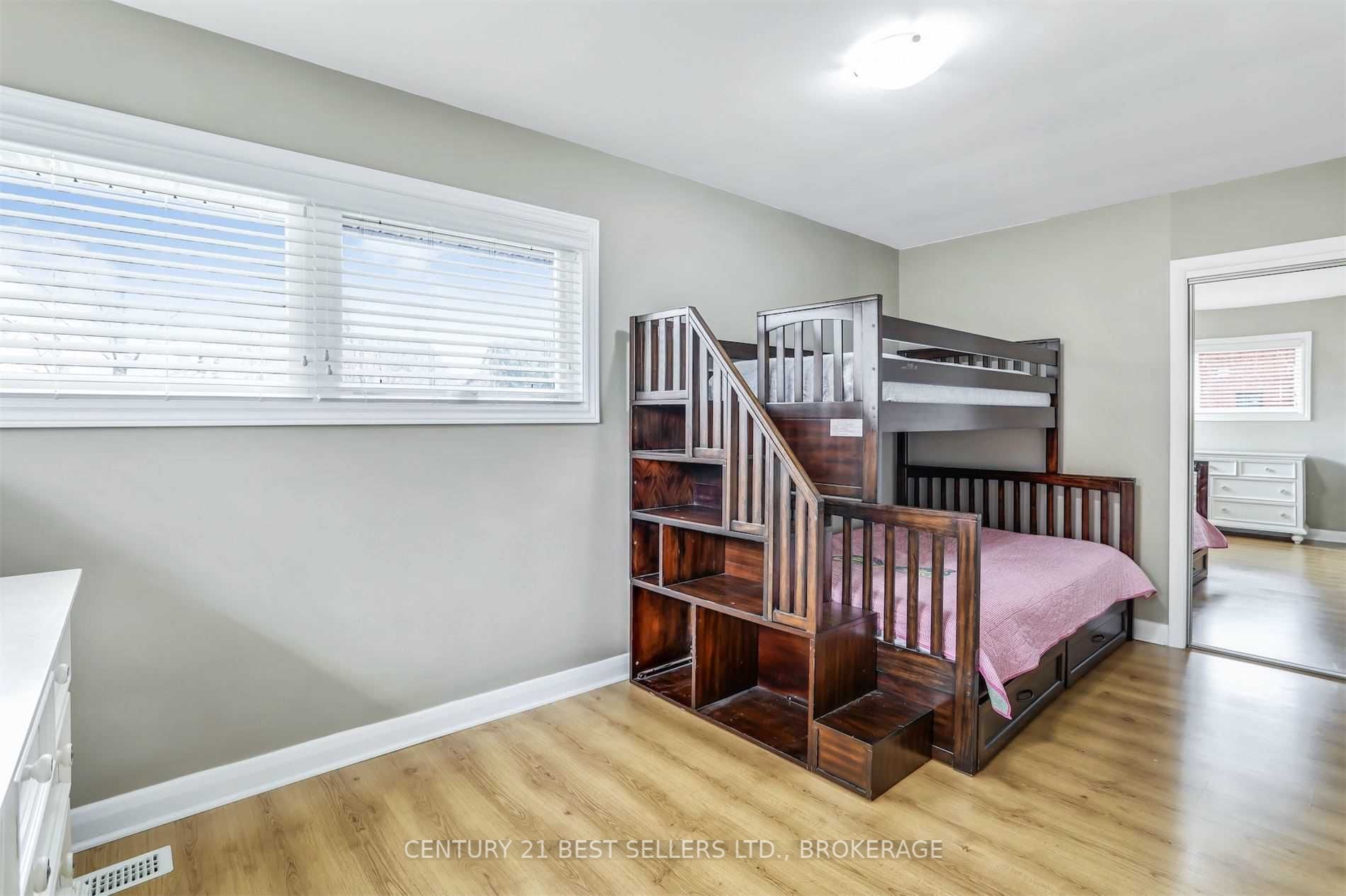 Listing W6014347 - Large Photo # 12