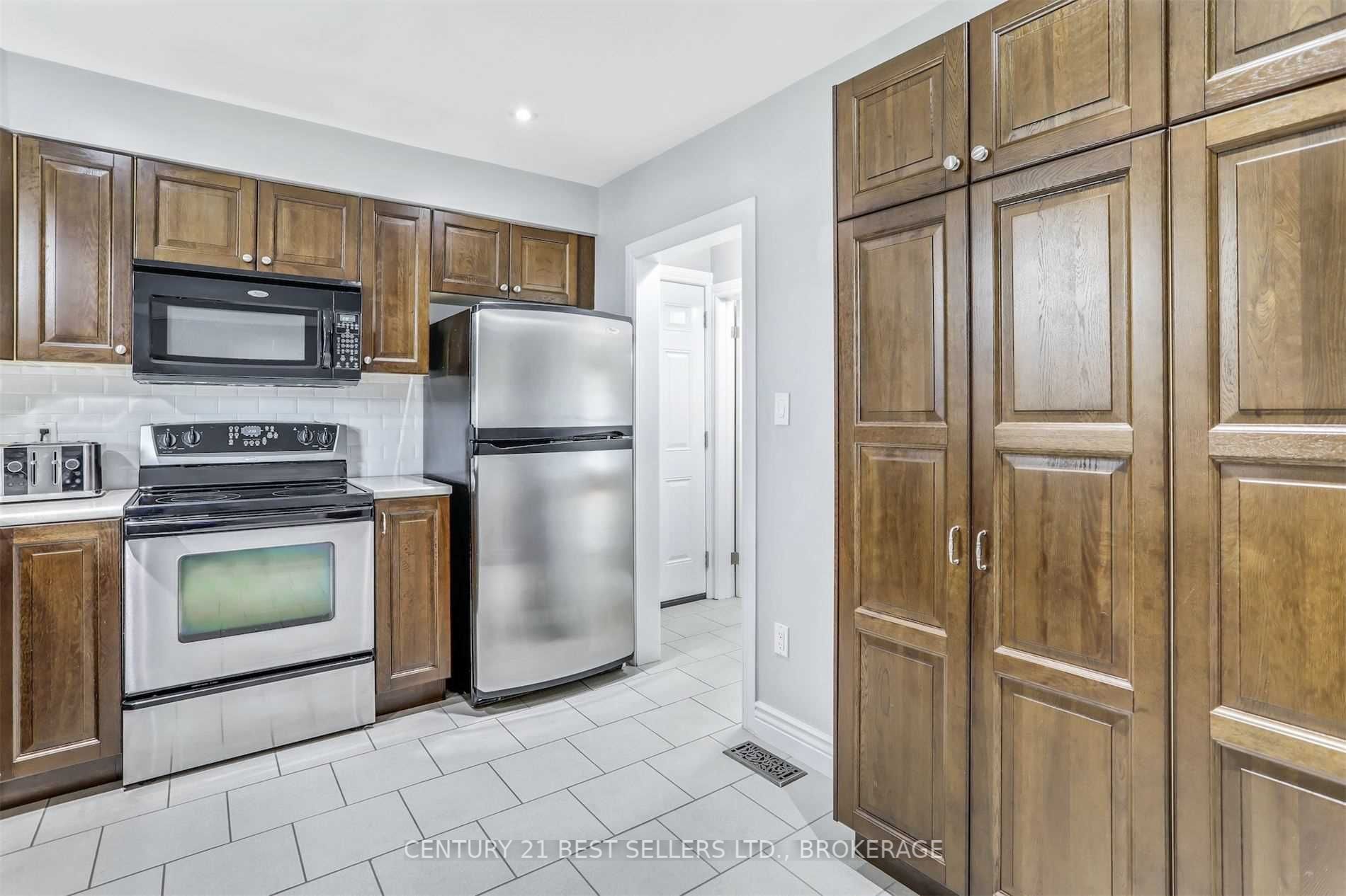 Listing W6014347 - Large Photo # 16