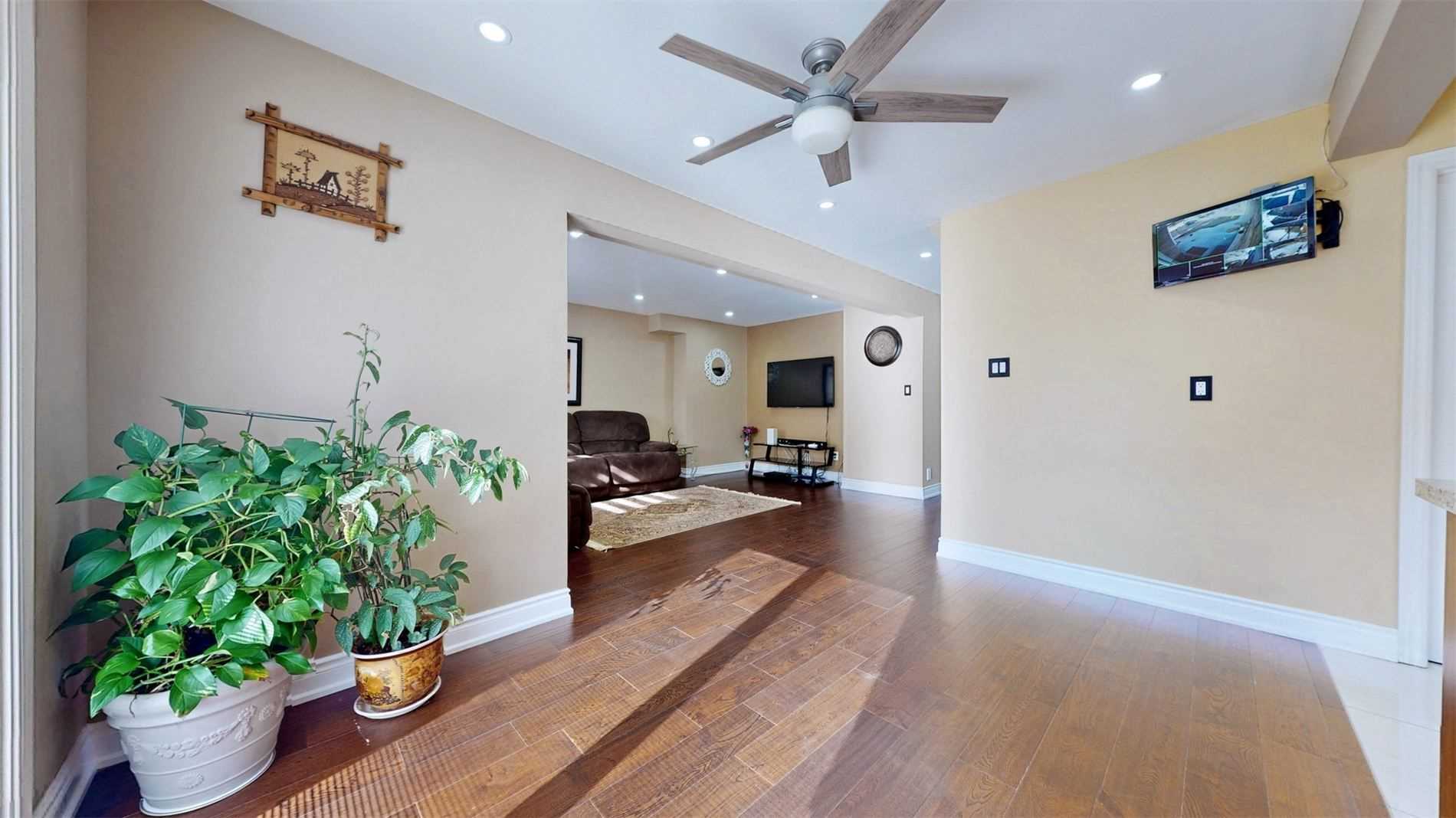 Listing W6014651 - Large Photo # 22
