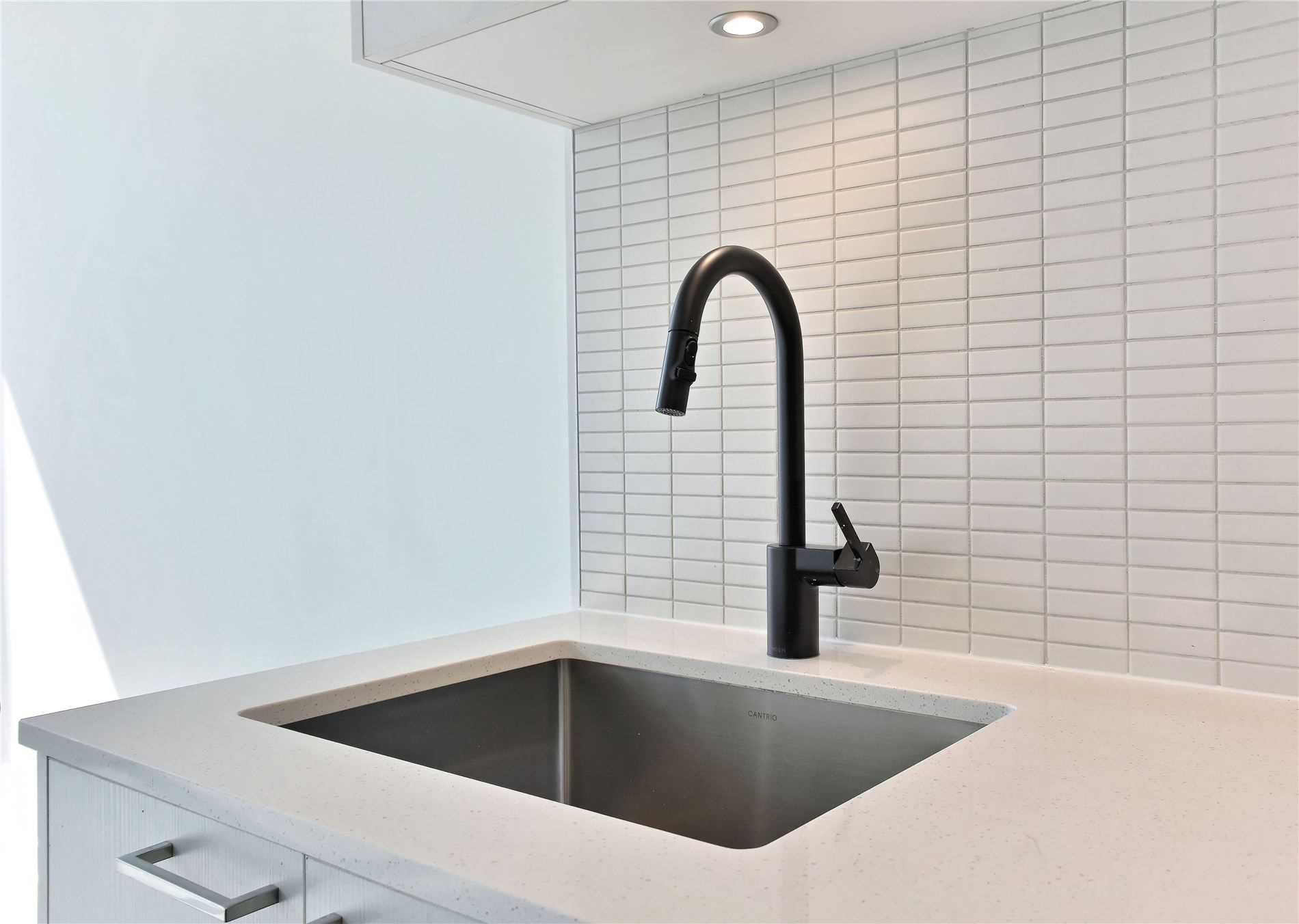 1808 St. Clair Avenue W, #802
