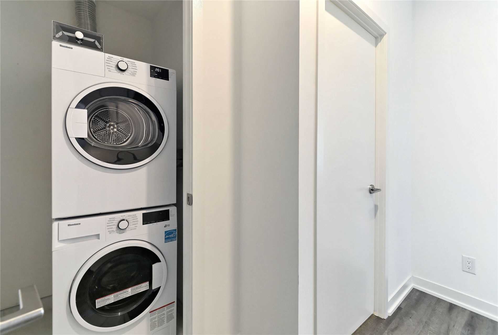 1808 St. Clair Avenue W, #802