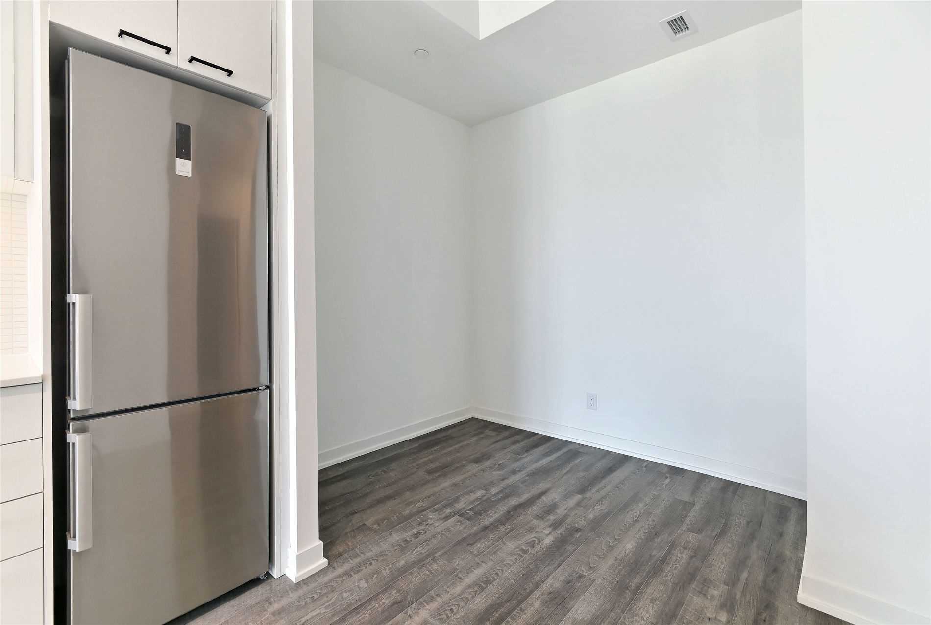 1808 St. Clair Avenue W, #802