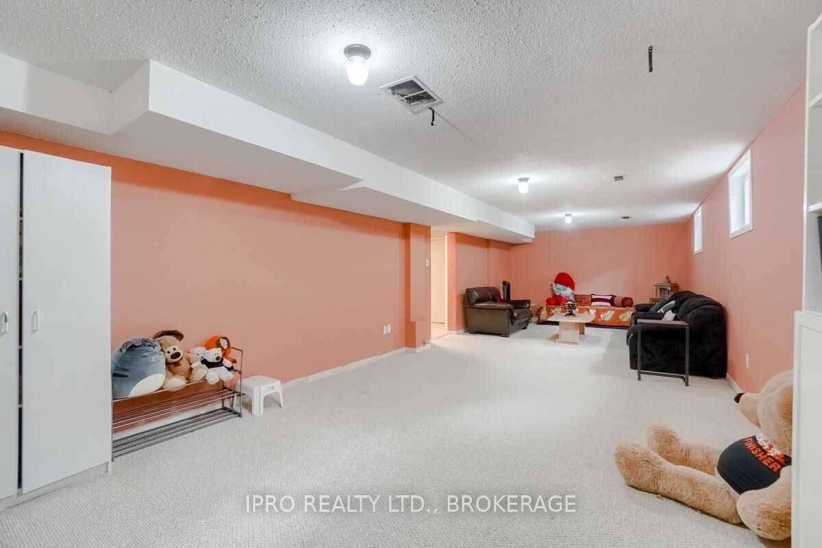 1236 Fleet Street