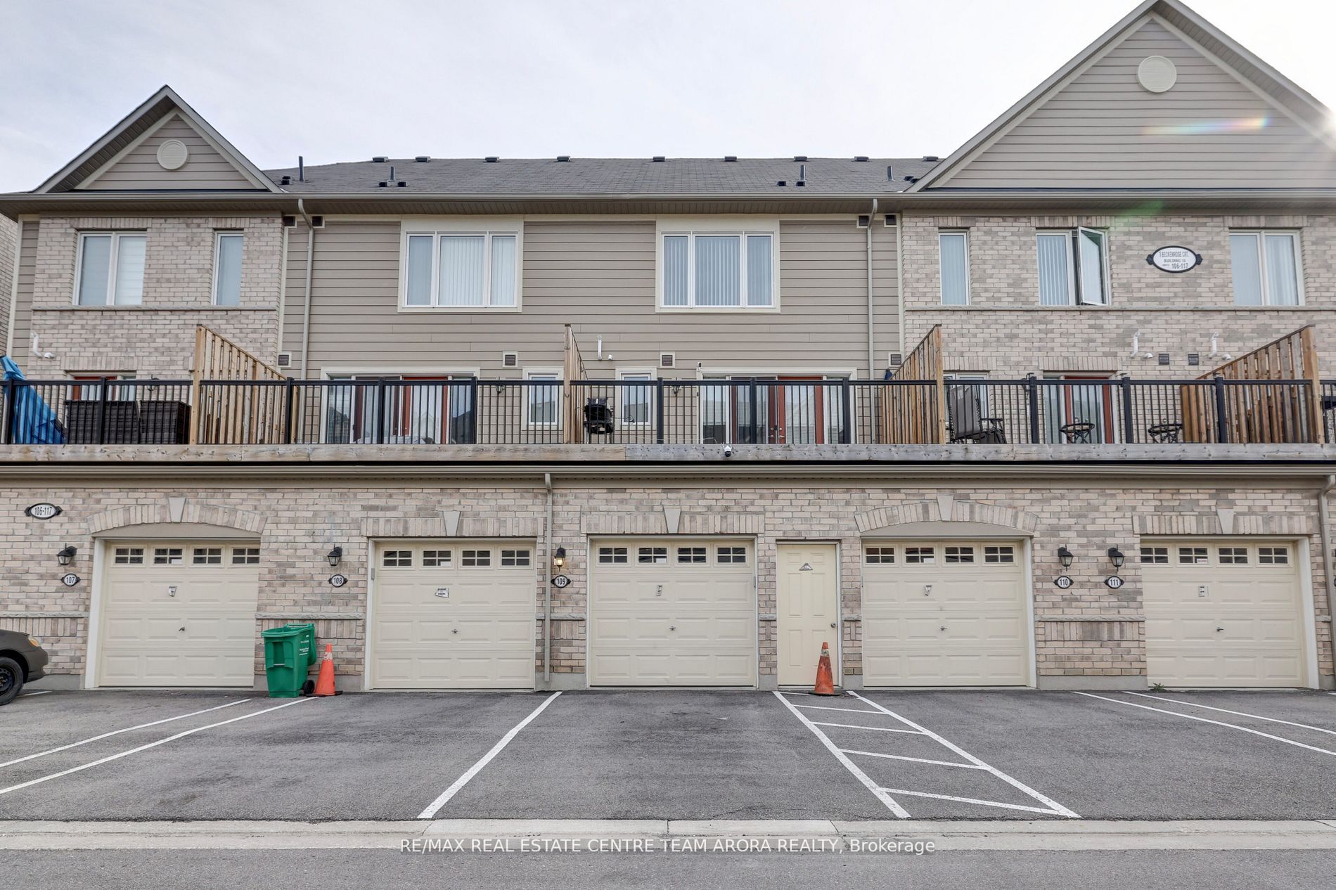 1 Beckenrose Crt, #109