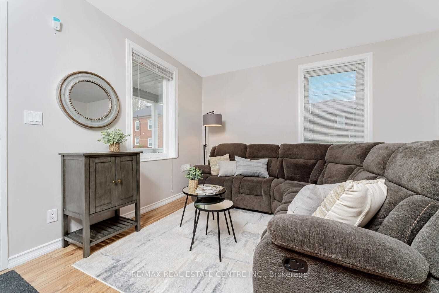 96 Mill Street E, #B