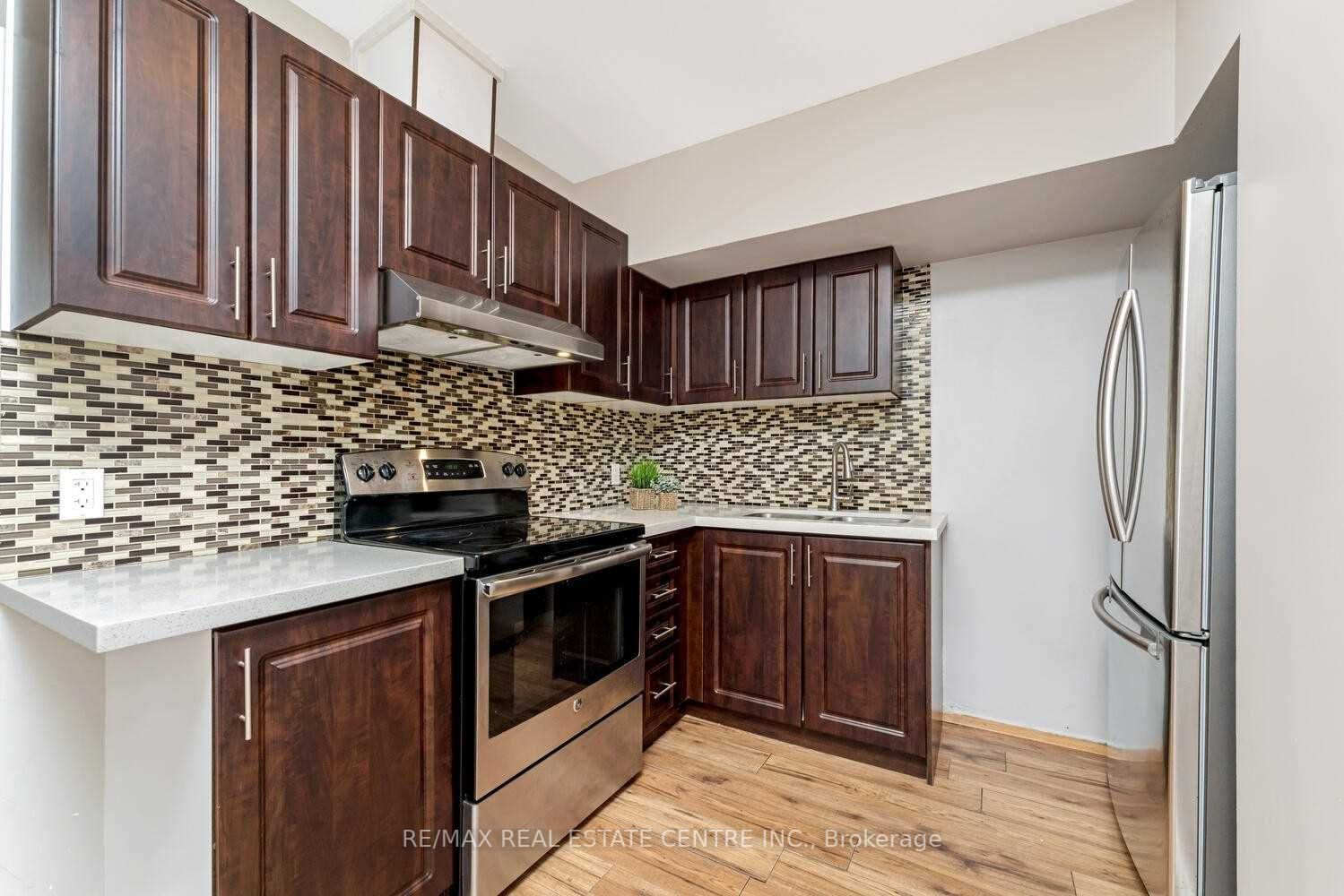 96 Mill Street E, #B