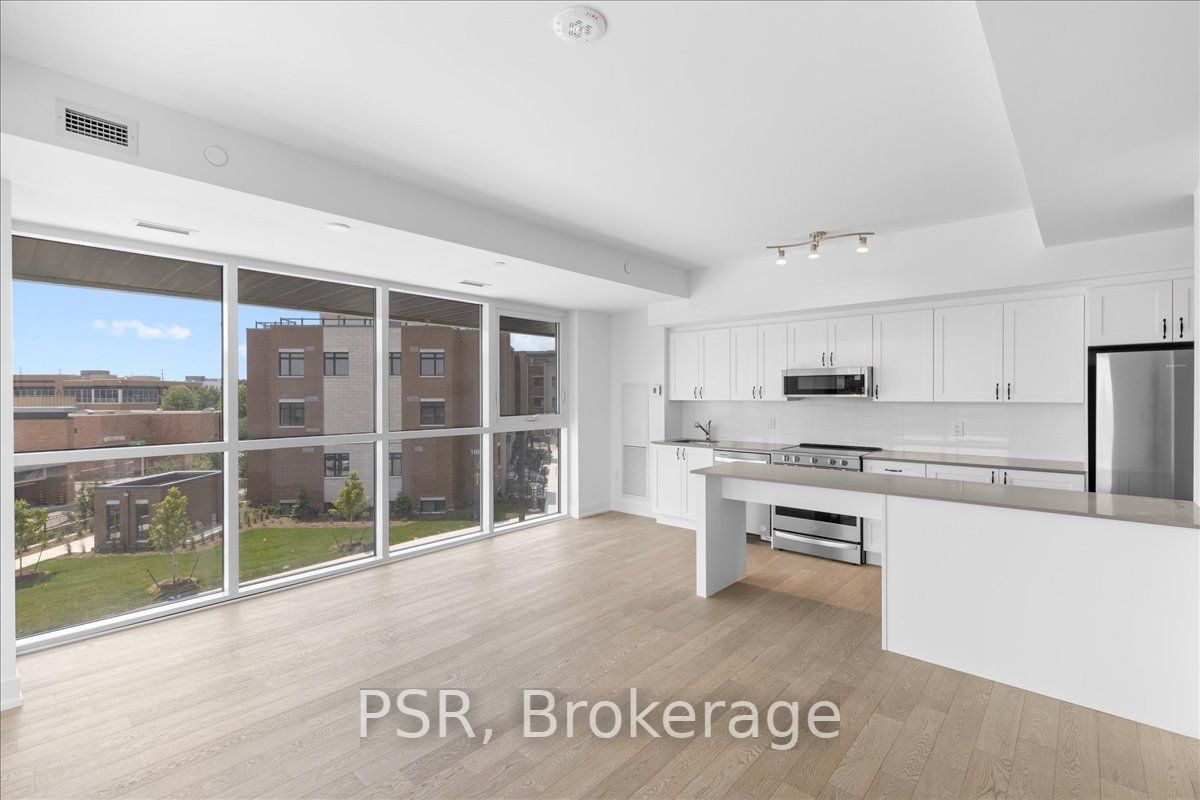 1063 Douglas Mccurdy Comm Circ, #208